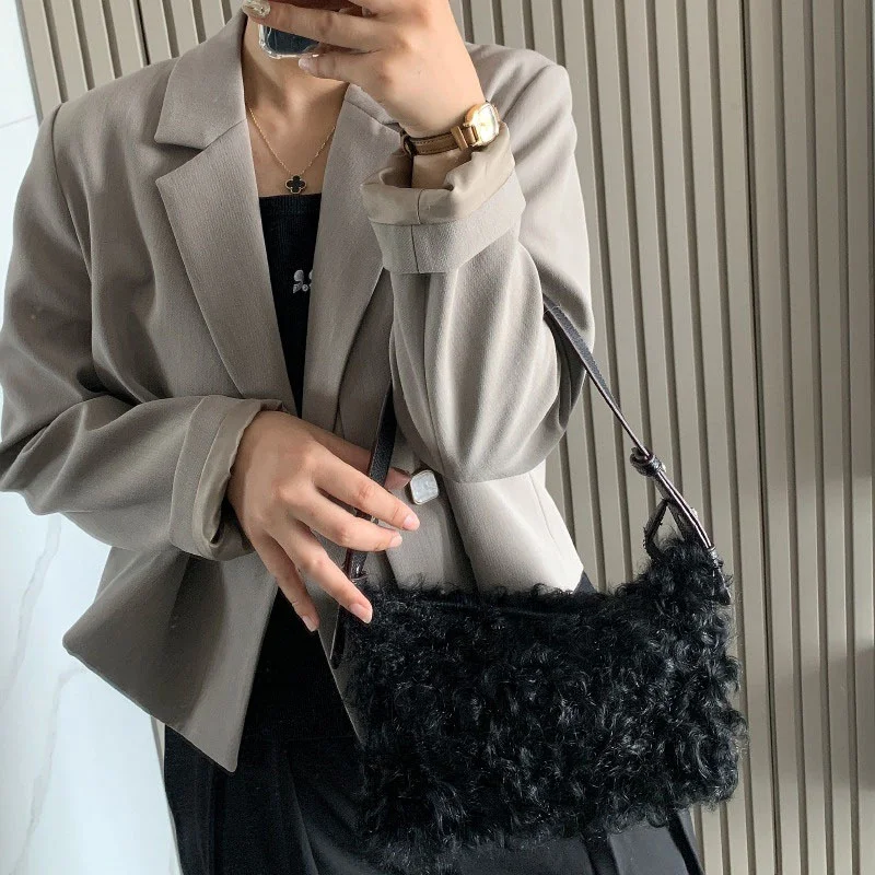 

New Women's Shoulder Bag Fashion Sheep Curly Wool Solid Color Handbag Korean Version Large Capacity Casual Work Bag