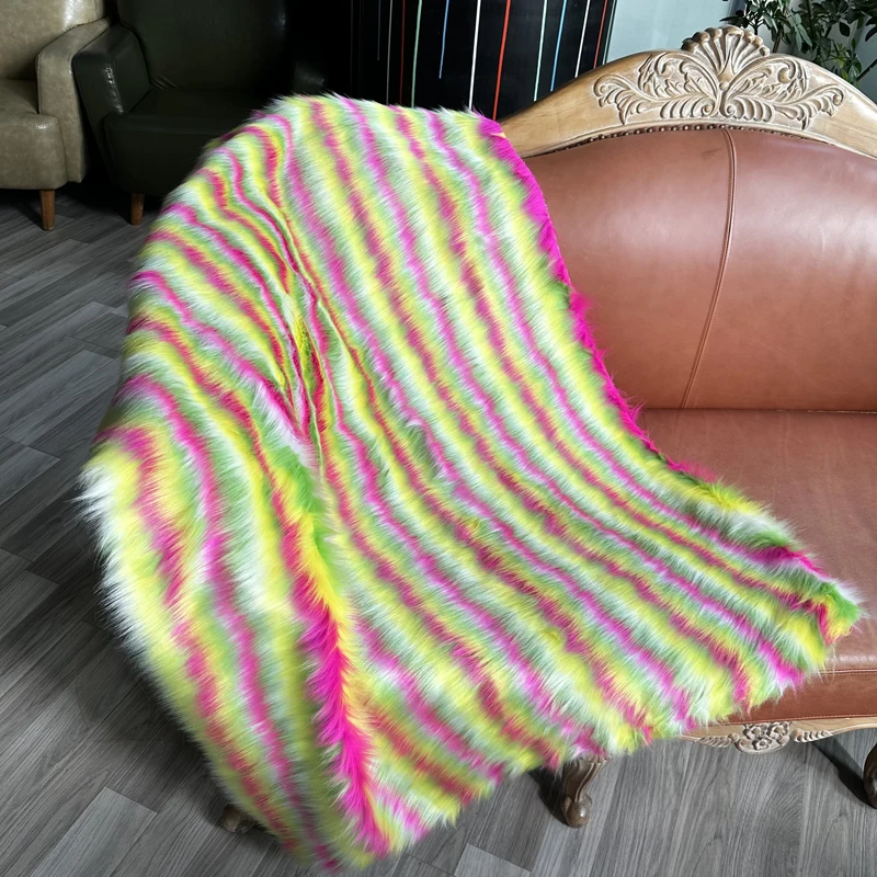 Pelliccia sintetica a pelo lungo, tessuto a righe arcobaleno SHAGGY 1 yard, utilizzato per coperte, tessuti per la casa, copriauto, felpe con cappuccio per giacca