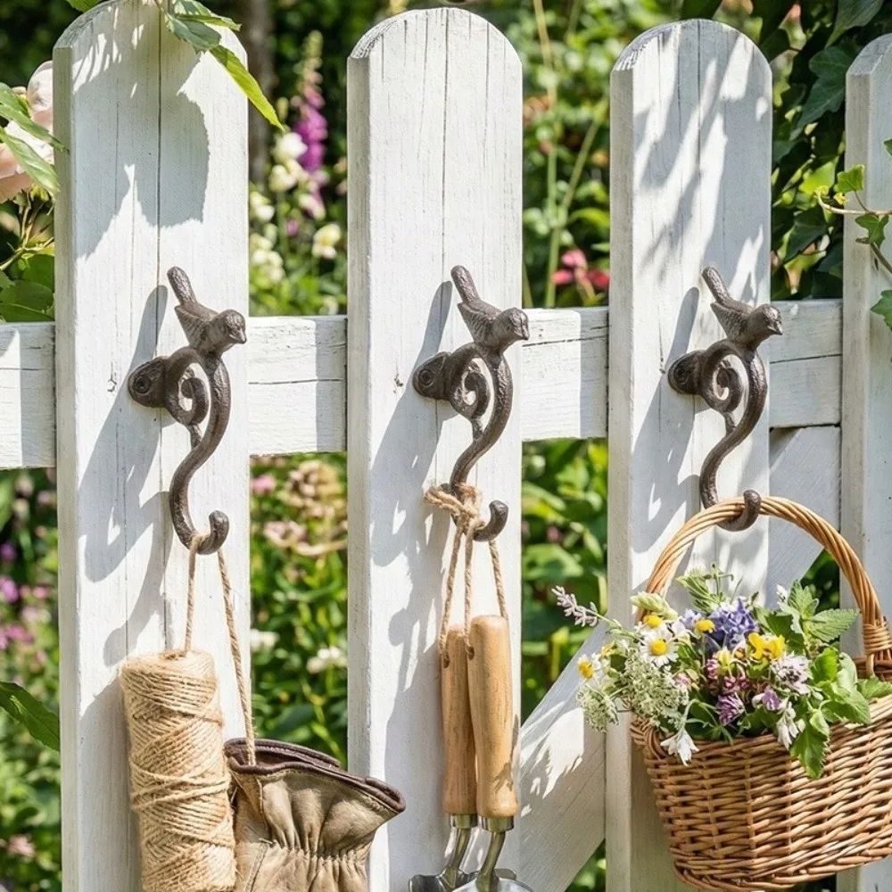 

Durable Rustic Cast Iron Wall Hook Heavy Duty Decorative Vintage Bird Coat Hanger Antique Sturdy Bedroom Hat Bag Hanger Glove