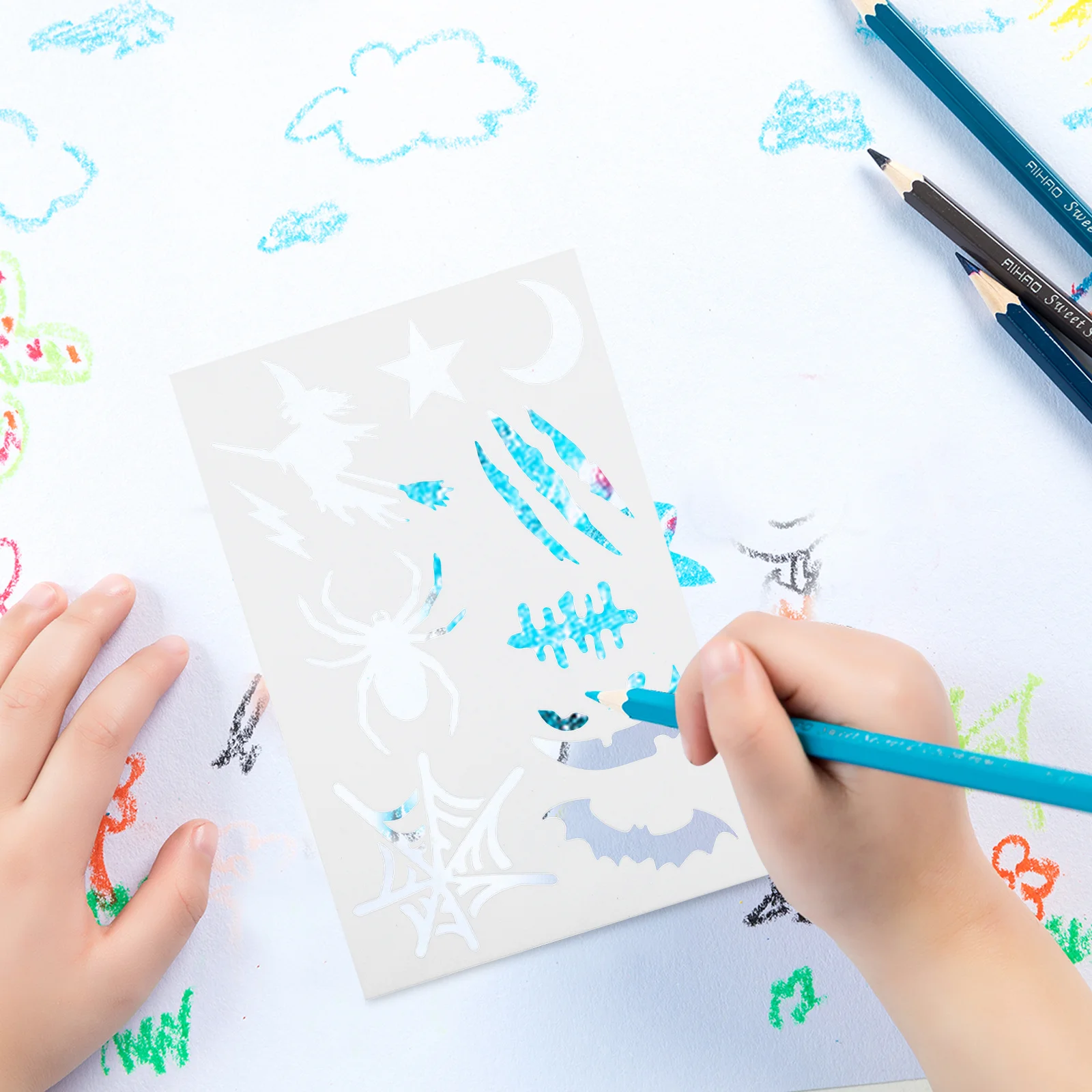 20Pcs 할로윈 스텐실 템플릿 재사용 가능한 부드러운 PP 소재 중공 그림 그리기 템플릿 어린이 DIY 드로잉 공예 반짝이