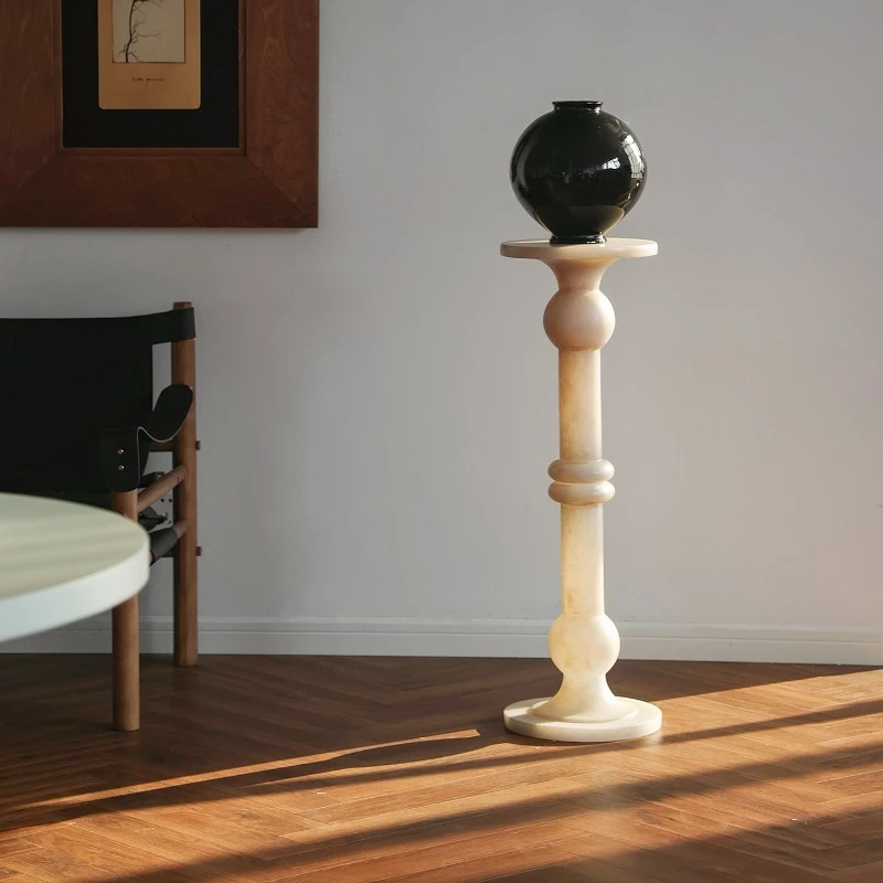 

Medieval imitation jade column pier light luxury retro Roman column living room corner sculpture table ornament