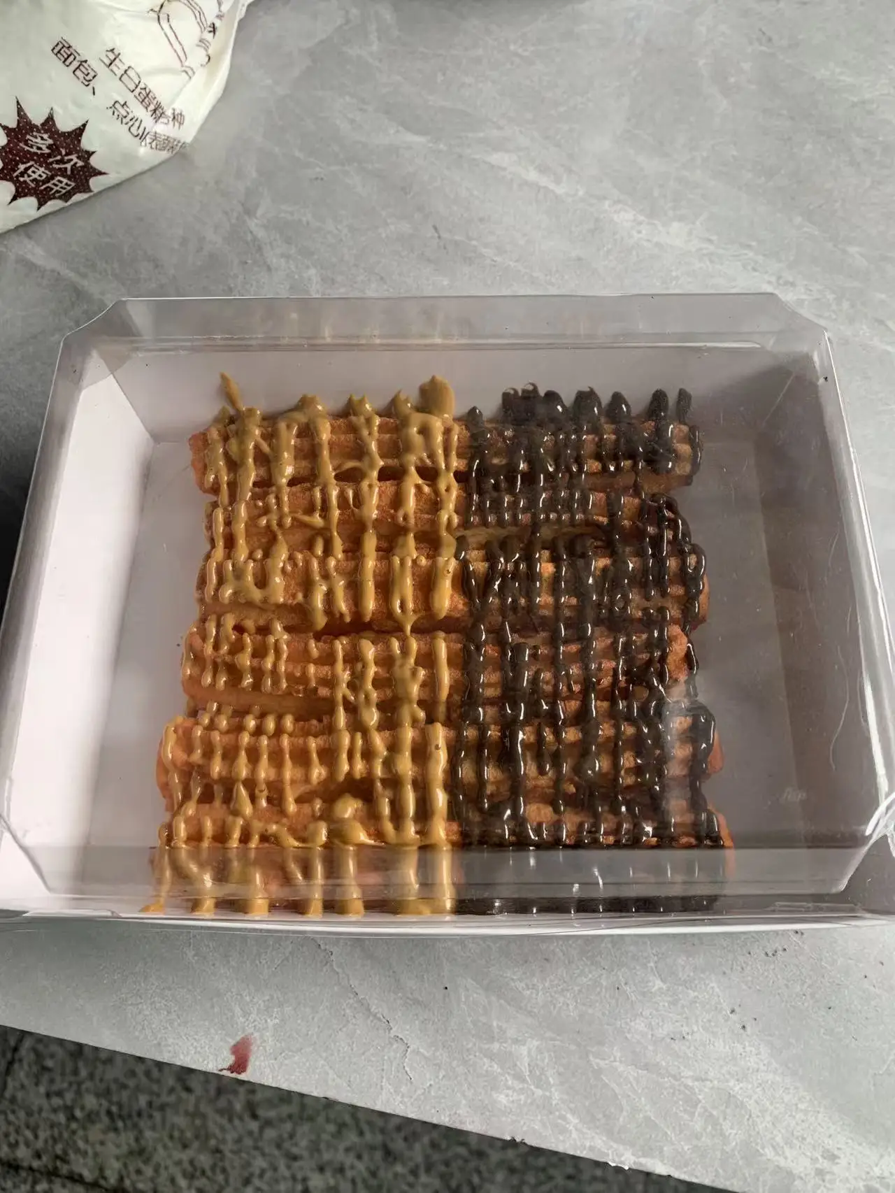 1PC Handmade Realistic Artificial Food Model Churros Bubble Waffle Fake Dessert Simulation Prop for Bakery Shop Display Decor