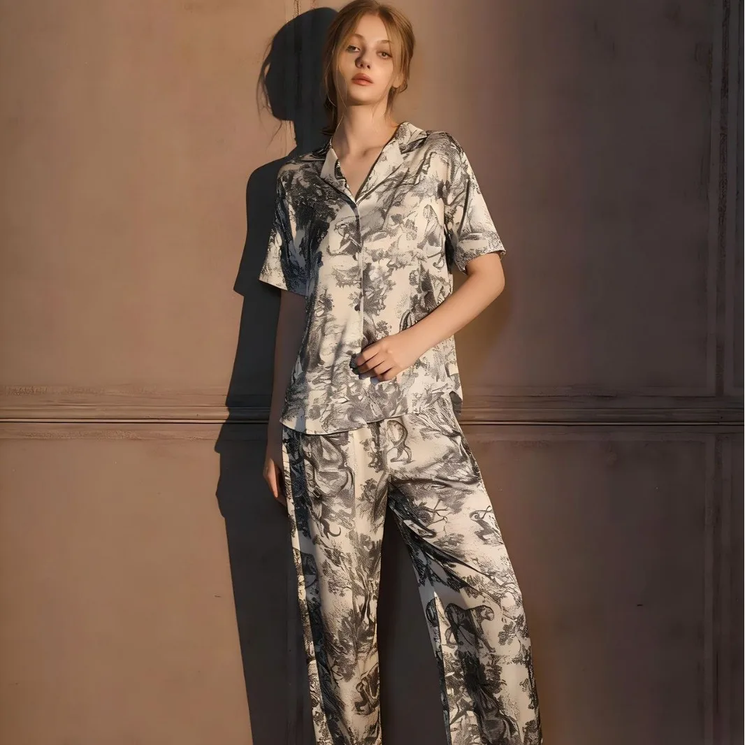 

Women's Pajamas For Spring And Autumn Ice Silk Short-sleeve Sleepwear
