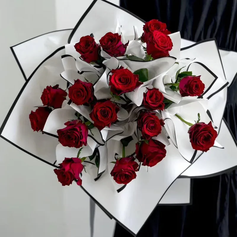 

58cm 20 Pieces/batch Black and White Noble Matte Paper Flower Bouquet Packaging Flower Waterproof Craft Paper