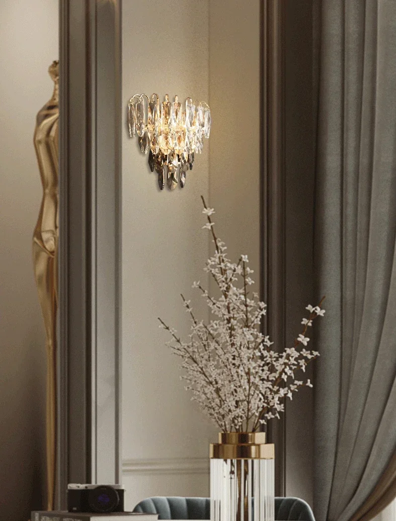 Postmodern Light Luxury Chandelier Crystal Simple Feather Art Home Decoration Suitable for Living Room, Dining Room