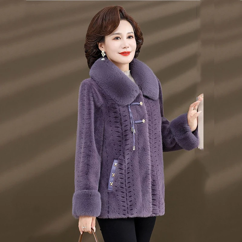 New Noble Middle-aged Mother Winter Mink Fur Coat New Fashion Middle-aged And Elderly Autumn And Winter Leisure Woolen Fur Coat.