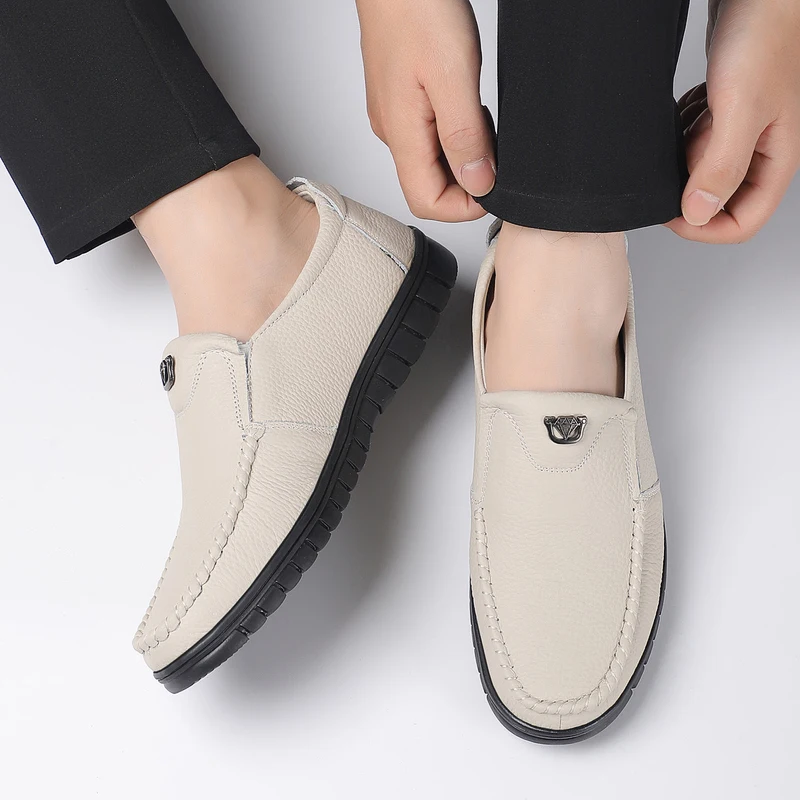 DIMANYU Men Genuine Leather Loafers Slip‑on Casual Shoes For Men Non‑Slip Business Driving Shoes Middle‑aged Father Shoes