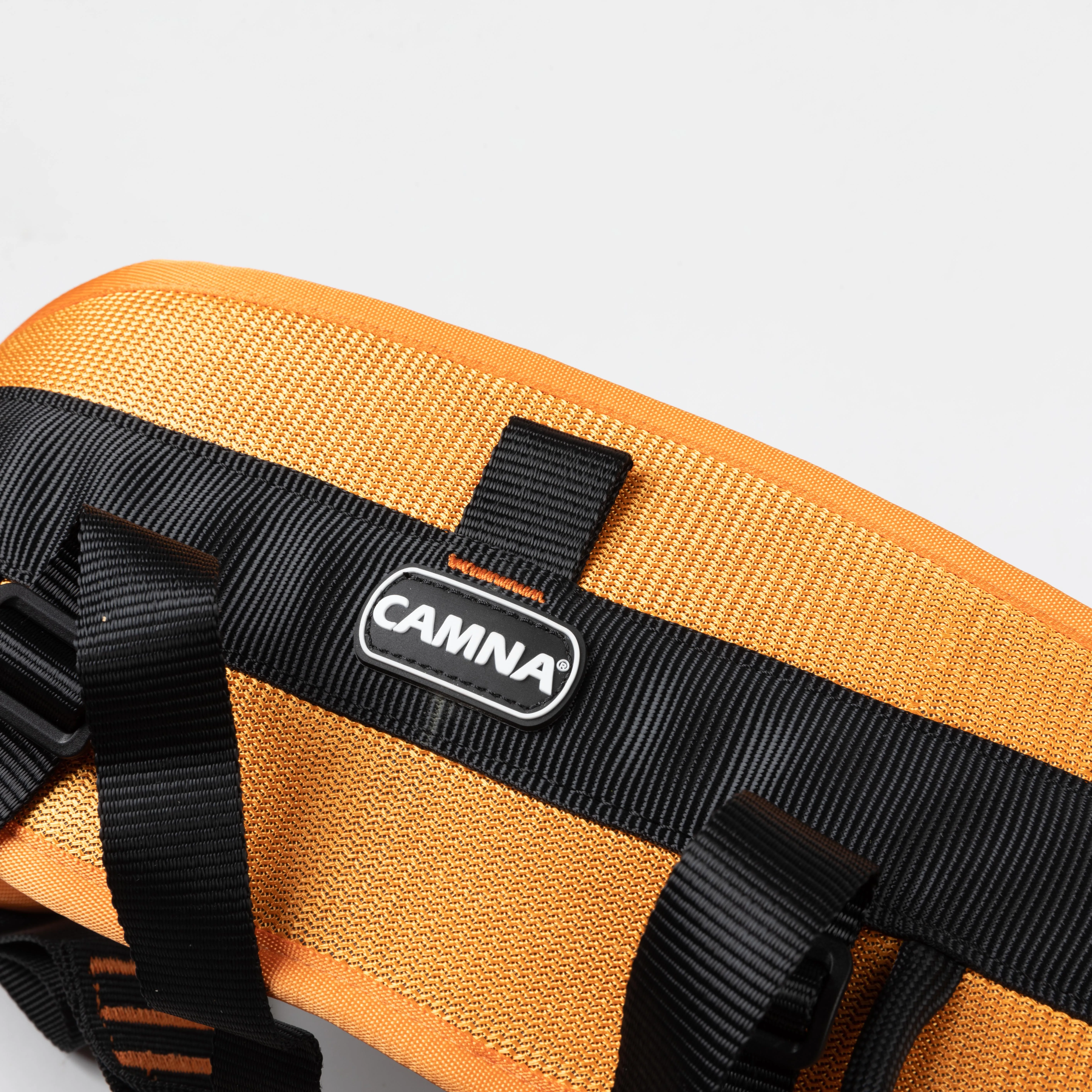 حزام تسلق نصف الجسم معتمد من CE، معدات حماية شخصية مريحة وخفيفة الوزن من البوليستر للكهوف