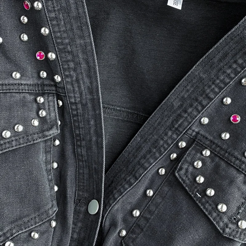 Cross-border Autumn Winter New Korean Version V-neck Beaded Denim Jacket Short Women's Loose Hong Kong Style Student  Casual Top