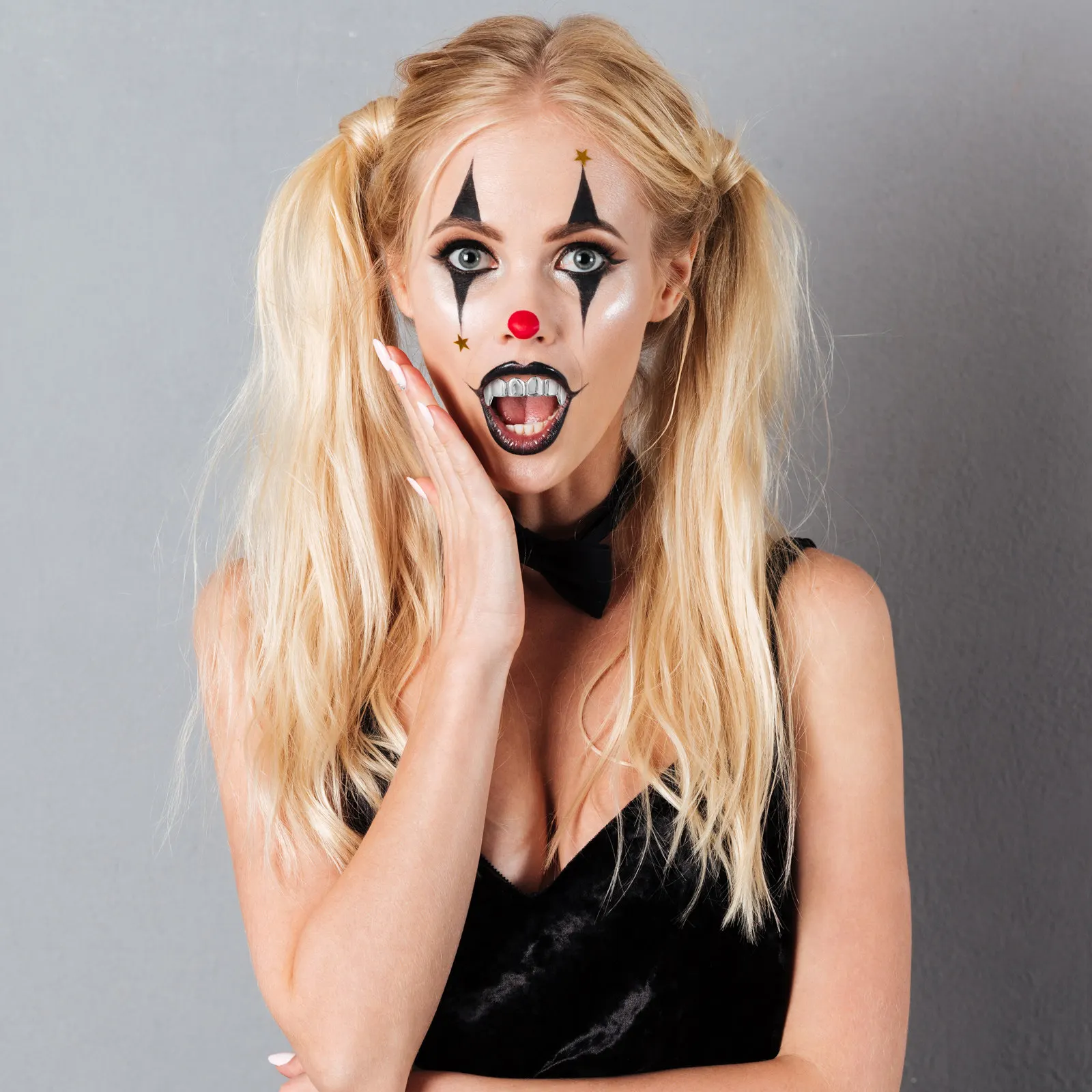 

8 Pcs Kids Vampire Teeth False Mouth Grill Party Favor Halloween Gifts Chattering Fake Prop Joke Costume Buck Sharp