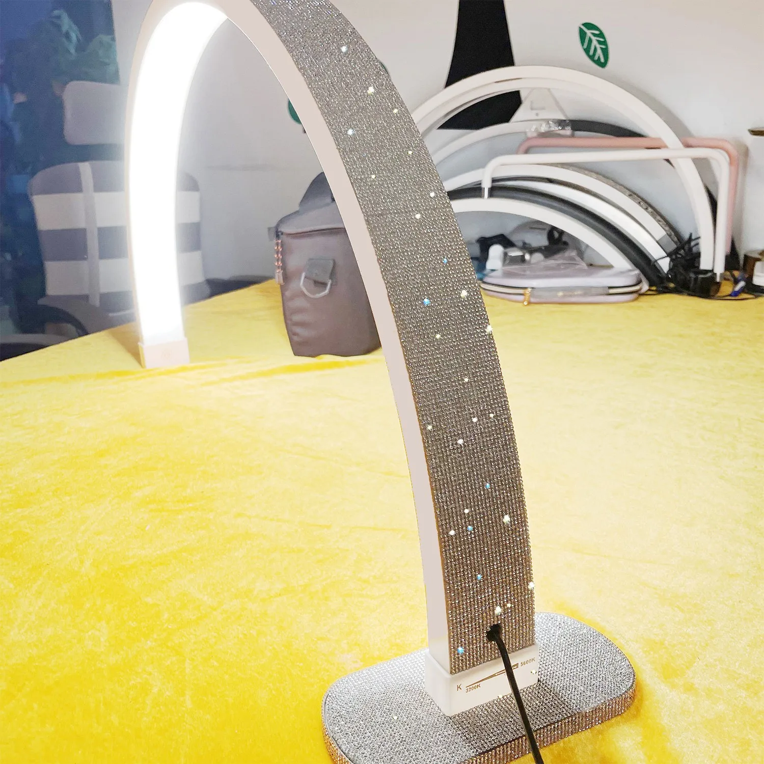 

30 Inch 40w Dimmable Light Table Lamp Salon Nail Tattoo beaut Equipment Diamond Half Moon Lamp