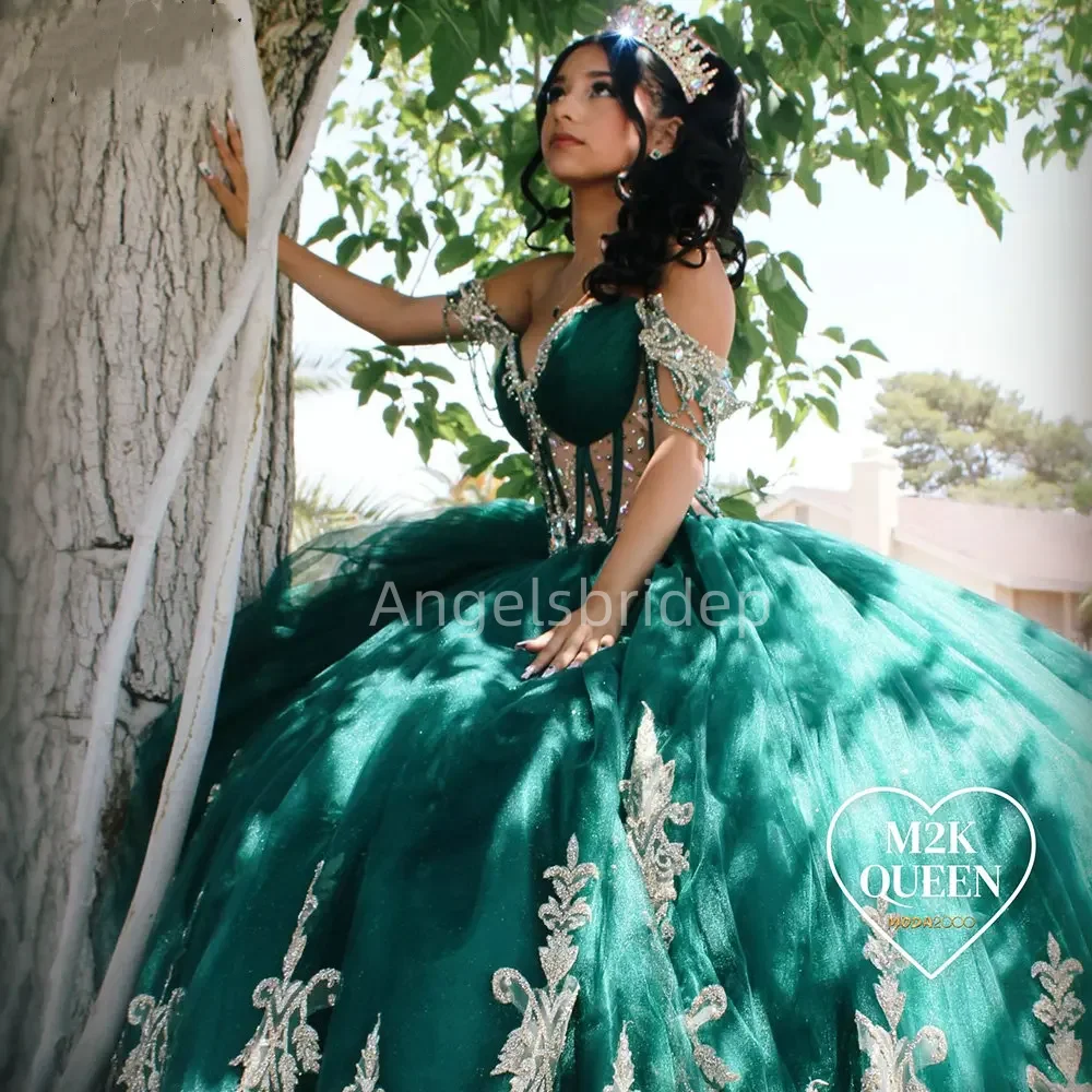 Angelsbridep Customized Emerald Green Ball Gown Quinceanera Dresses Vestidos De 15 Quinceaรฑera Gold Appliques Party Dress Cape