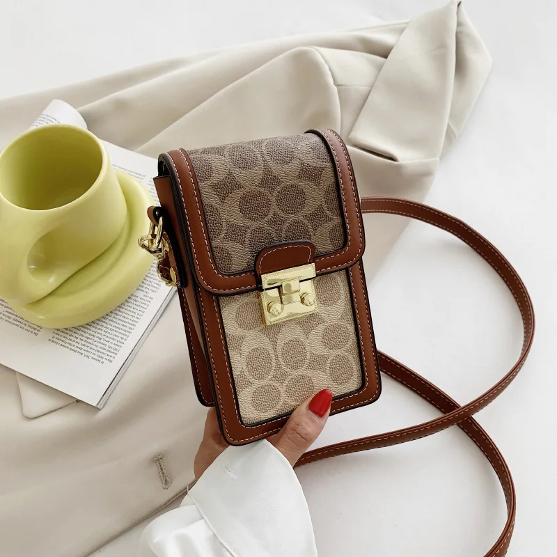 Women Vertical Cell Phone Crossbody Bag Retro Classic Printed Mini Shoulder Purse For Daily Outdoor Commute