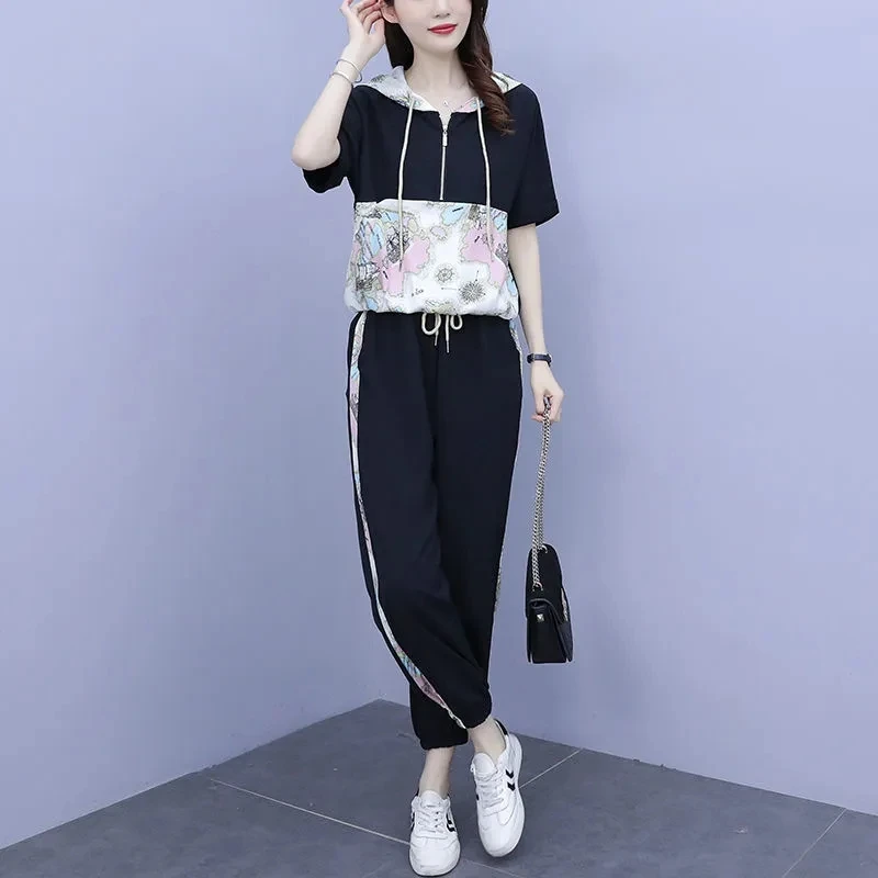 Women White Sport Suit 2023 New Female Printed Summer Two Piece Set Women\'s Hooded Sportswear Women Pants Suit 4XL