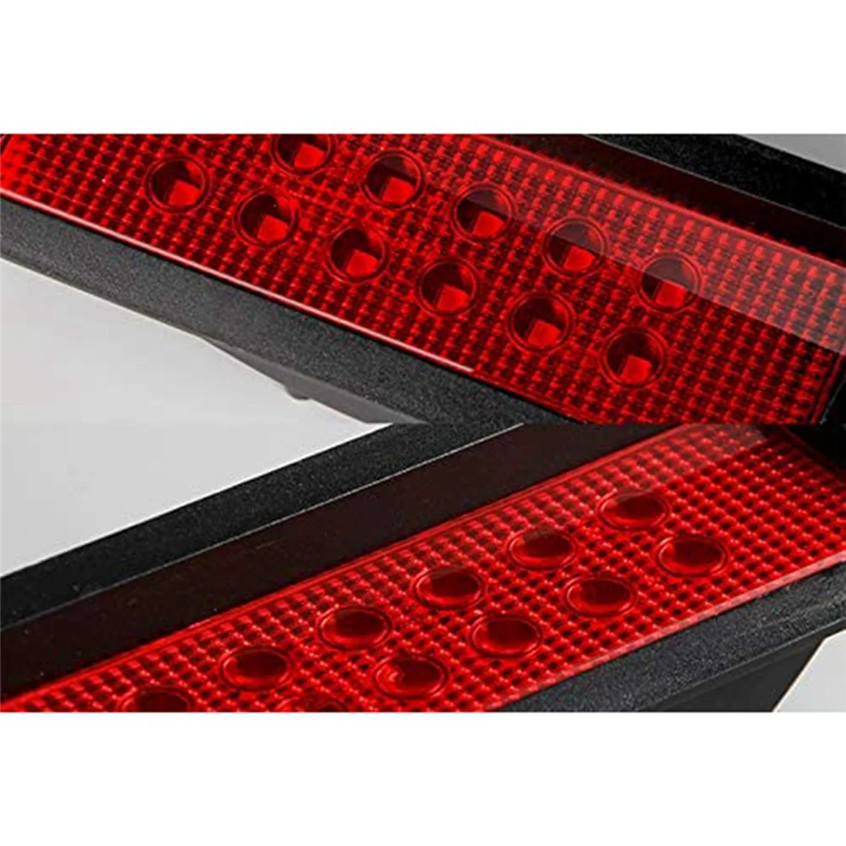 

Third Brake Light Fit for Land Rover Discovery Defender 90/110 LED 3Rd Brake Light High Mount Stop Light XFK100290 Red