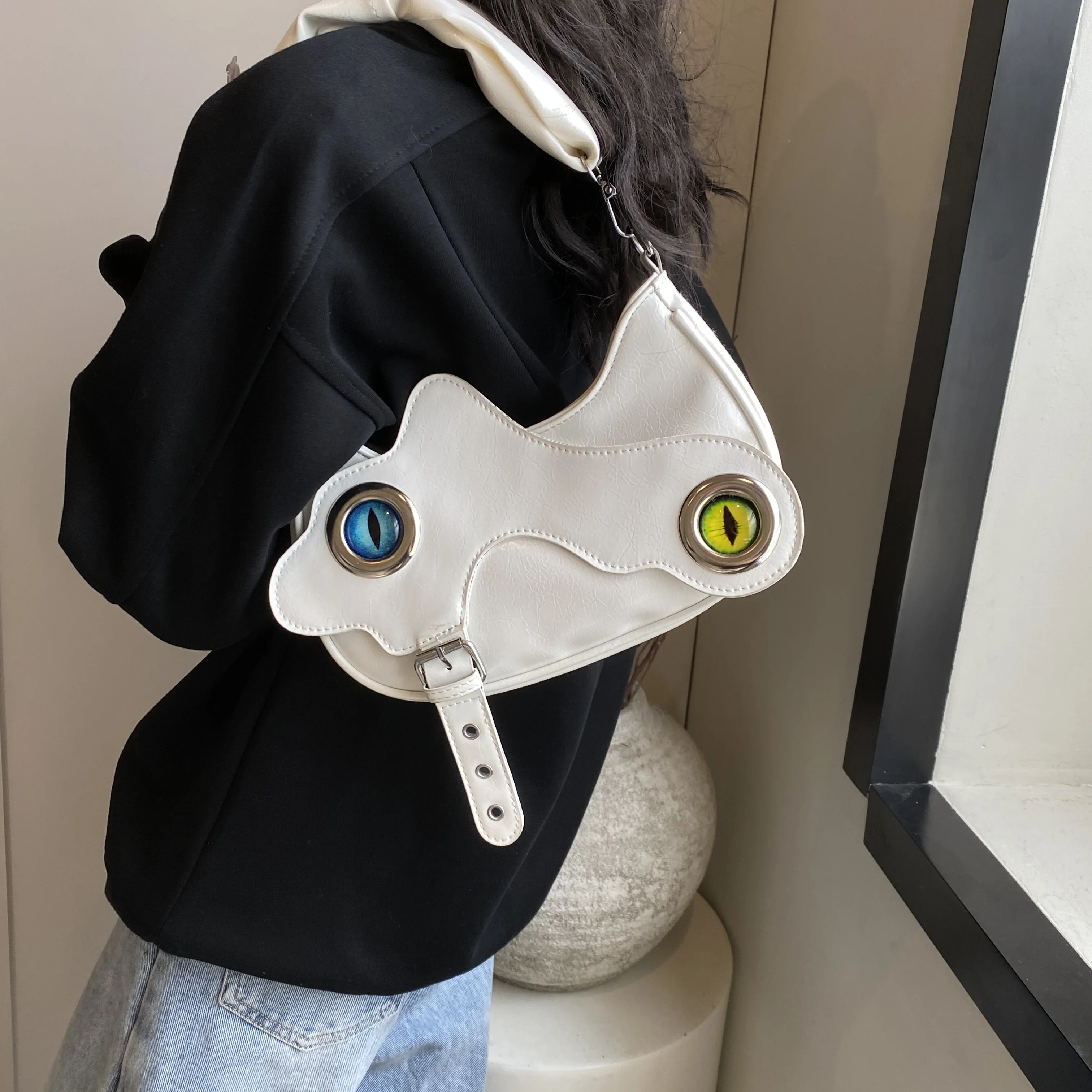 Half Moon Design Underarm Shoulder Purse Women Original Fish Eye Fun Bag Black Pu Leather Crossbody Bag Female Creative Handbag