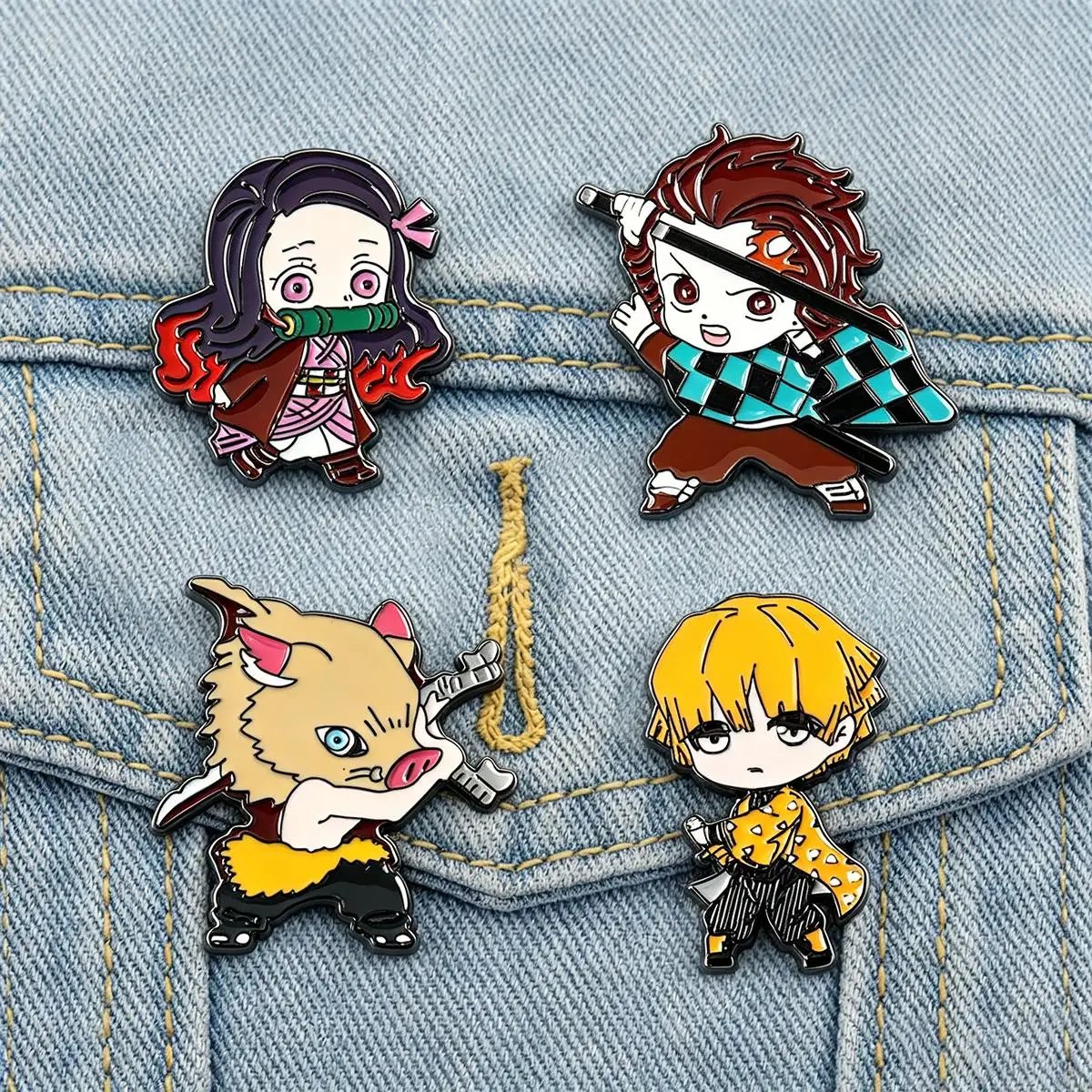 4Pcs/Set Anime Demon Slayer Enamel Brooch Cartoon Character Backpack Lapel Metal Badge Cosplay Clothing Jewelry Accessories Gift
