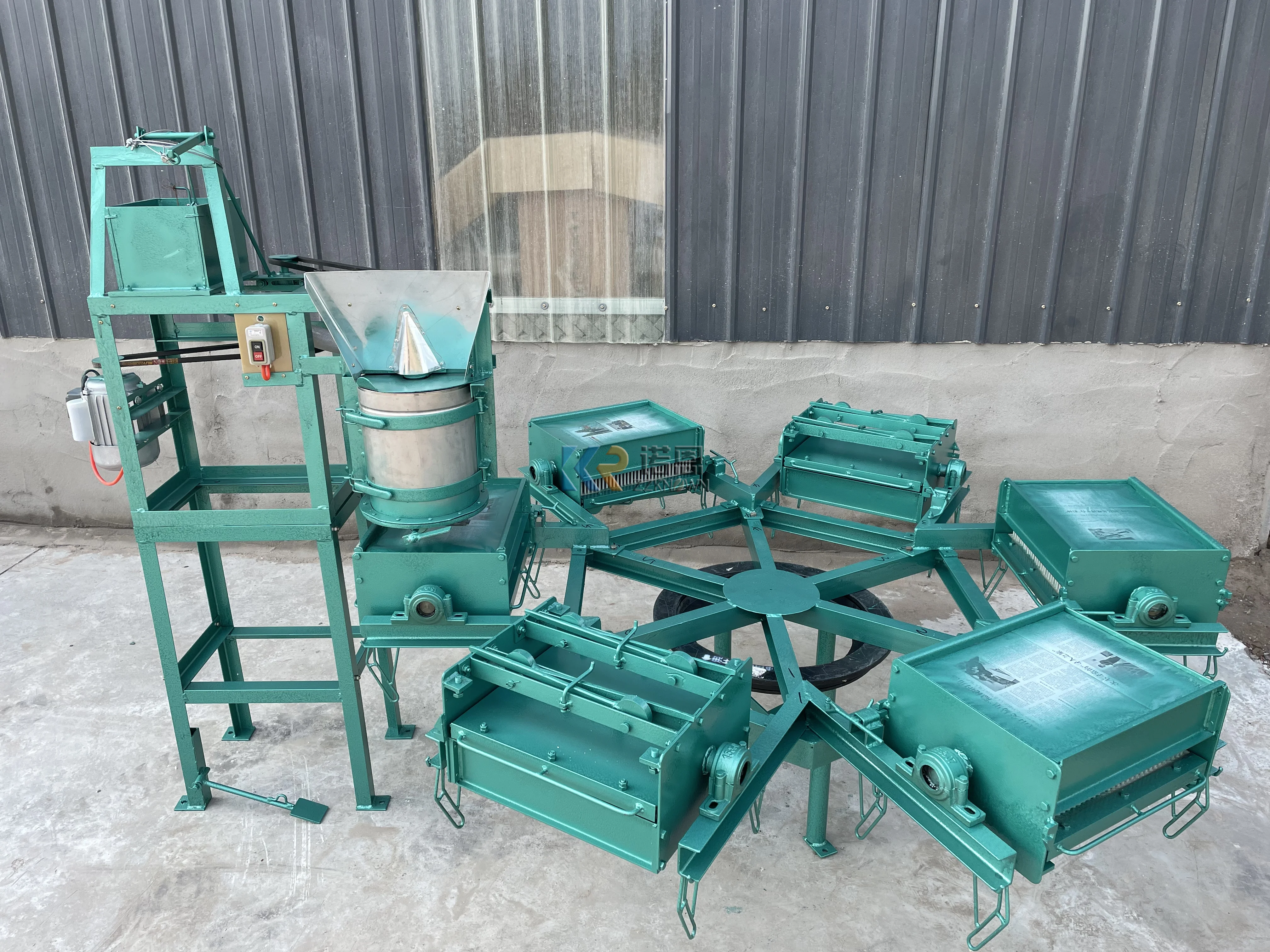 KN800-6 pieza de tiza, moldeado, secado, triángulo, pizarra escolar a medida, máquina semiautomática para hacer tiza sin polvo