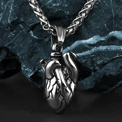 Retro Hip Hop Personality Heart Pendant Men's Simple Fashion Titanium Steel Stainless Steel Pendant Necklace Gift Wholesale