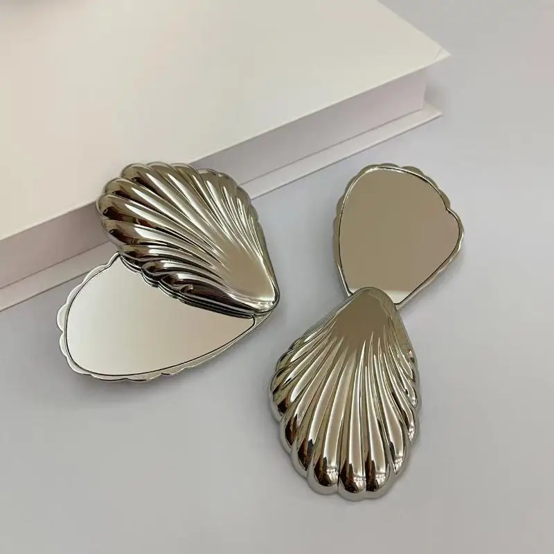 Mini Seashells Shape Foldable Makeup Mirror Metal Not Fragile And Portable Travel Double-Sided Compact Mirror Suitable For Bag