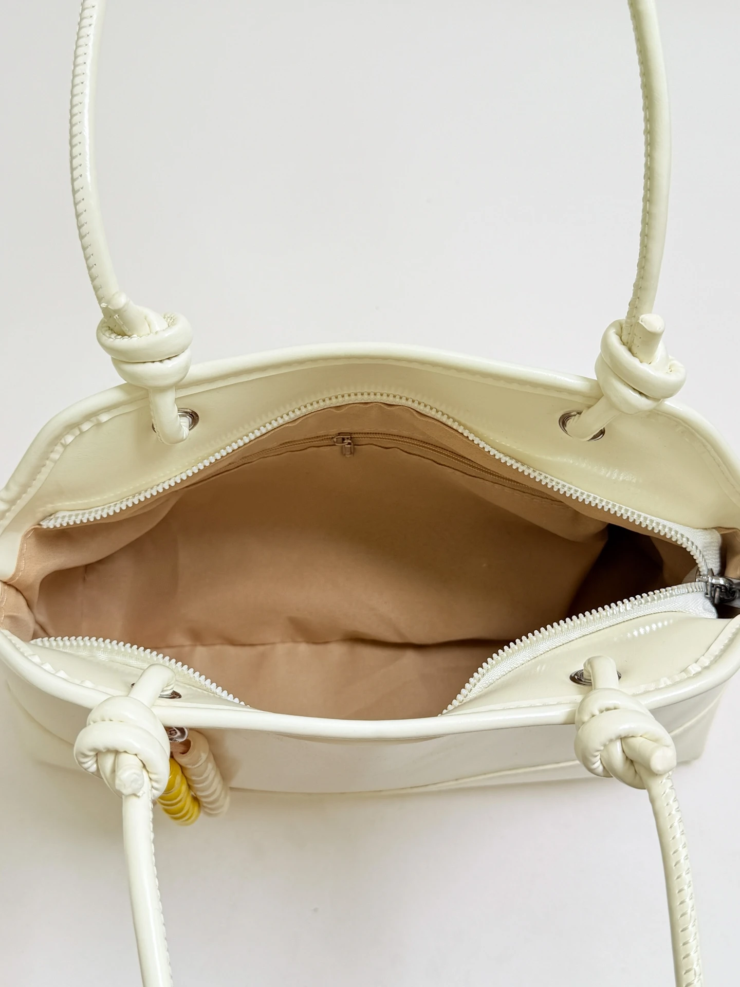 大容量脇下トートバッグ-隠しポケット付き-シンプルデザイン-通勤用シングルショルダーバッグ-トレンド2026新作