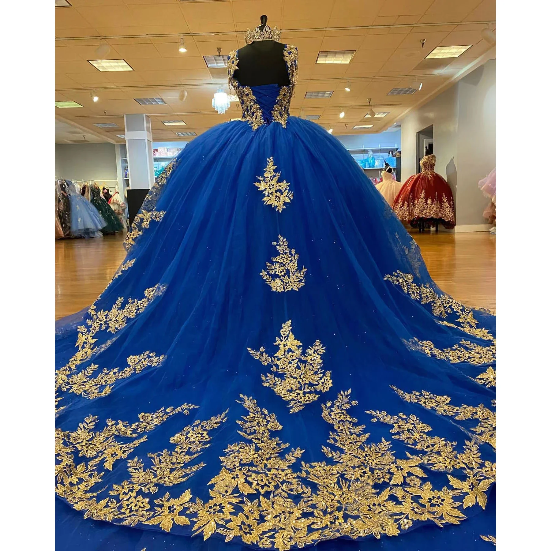 ANGELSBRIDEP Royal Blue Quinceanera Dresses For 16 Girl Appliques Luxury Beads Princess Ball Gowns Birthday Vestidos De 15 Años