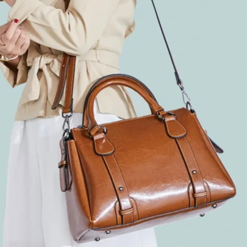 

Designer Genuine Leather Handbag for Women Casual Shoulder Cross Tote Top Handle Bag Oil Wax Cowhide Messenger Bag