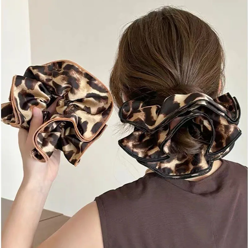 Sweet Cool Spice Girls Double Leopard-Print Elastic Scrunchie Retro Style Low Ponytail Hair Tie Hair Rope Hair Accessory