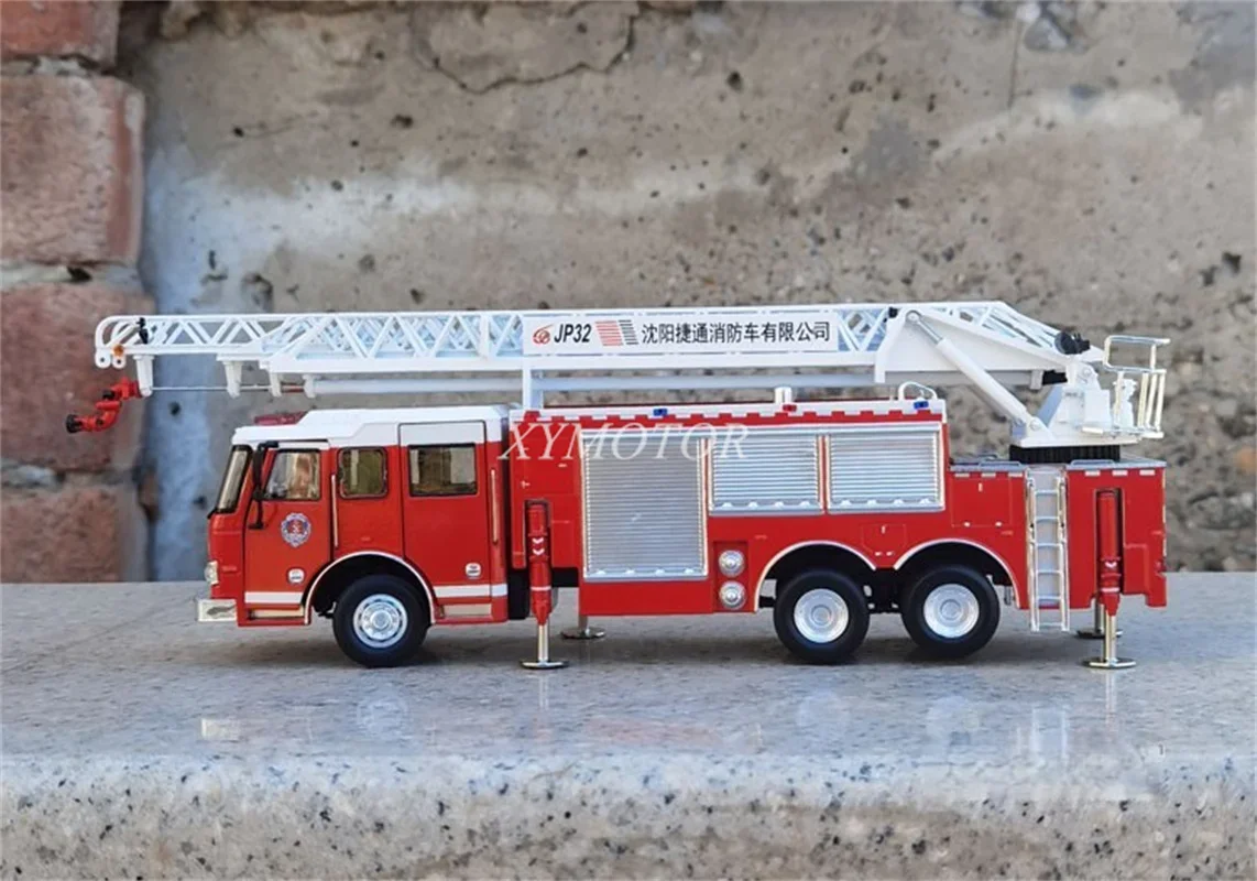 1/43 JIE Tong escalera motor de bomberos JP32 Diecast coche modelo camión juguetes regalos Hobby colección adornos de exhibición