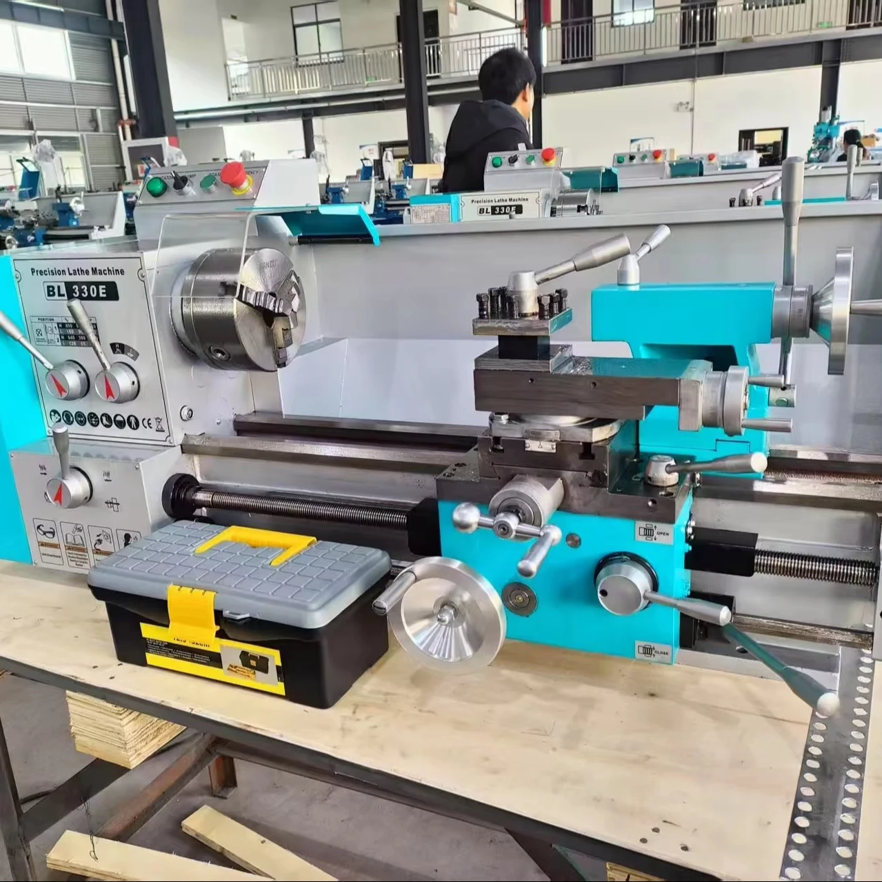 High Quality Horizontal Manual Mini Lathe Machine Small Benchtop Combination Lathe Metal Wood Working Hobby Model MakingATV&UTV