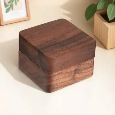 

Wooden Ring Storage Box Solid Craft Lightweight Waterproof Jewelry Organizer for Proposal Engagement Wedding Ring Gift Holder