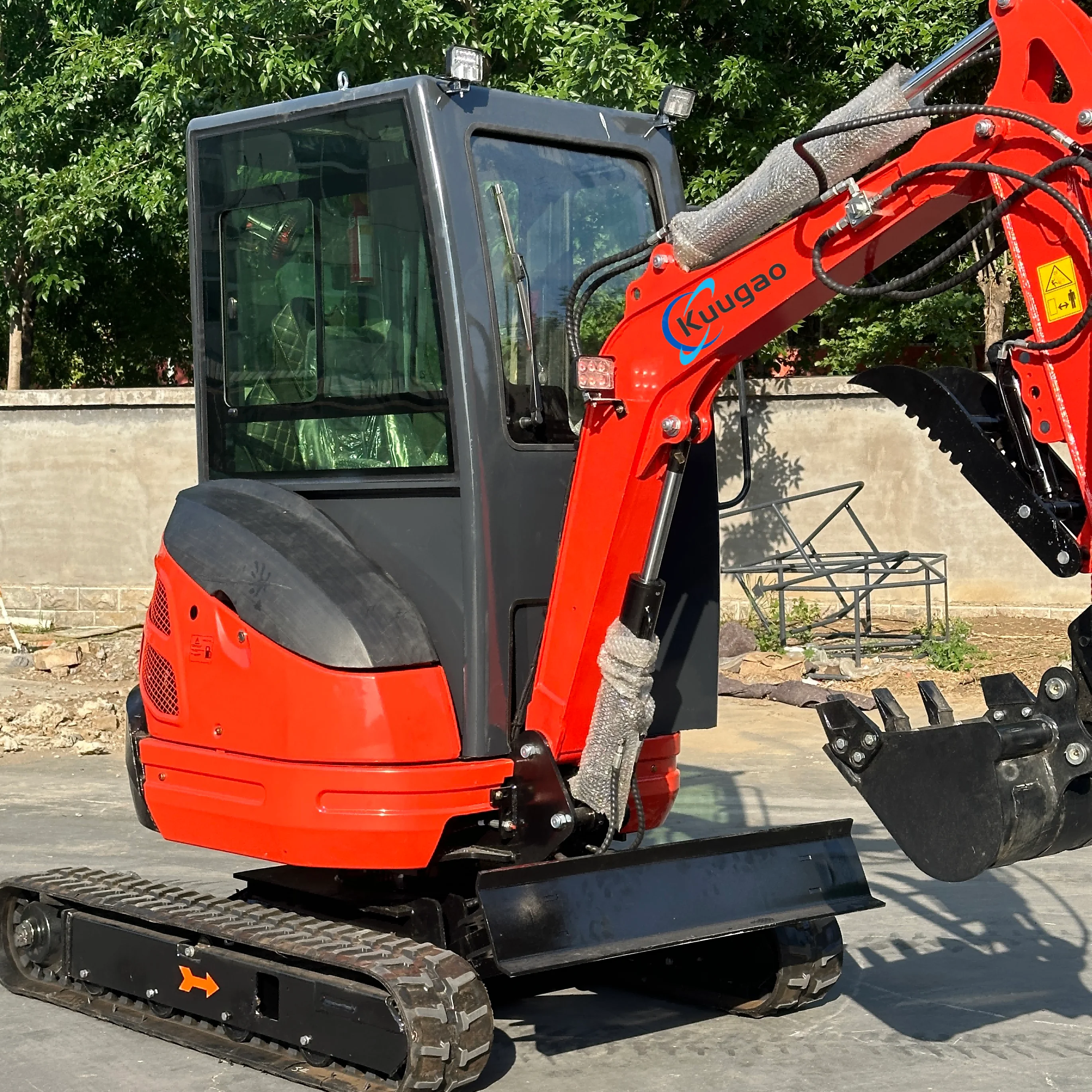 Mini Excavator 2 ton 2.5 ton Customize Factory Price Mini Digger  Free shipping Kubota Engine  Excavator Crawler Excavator