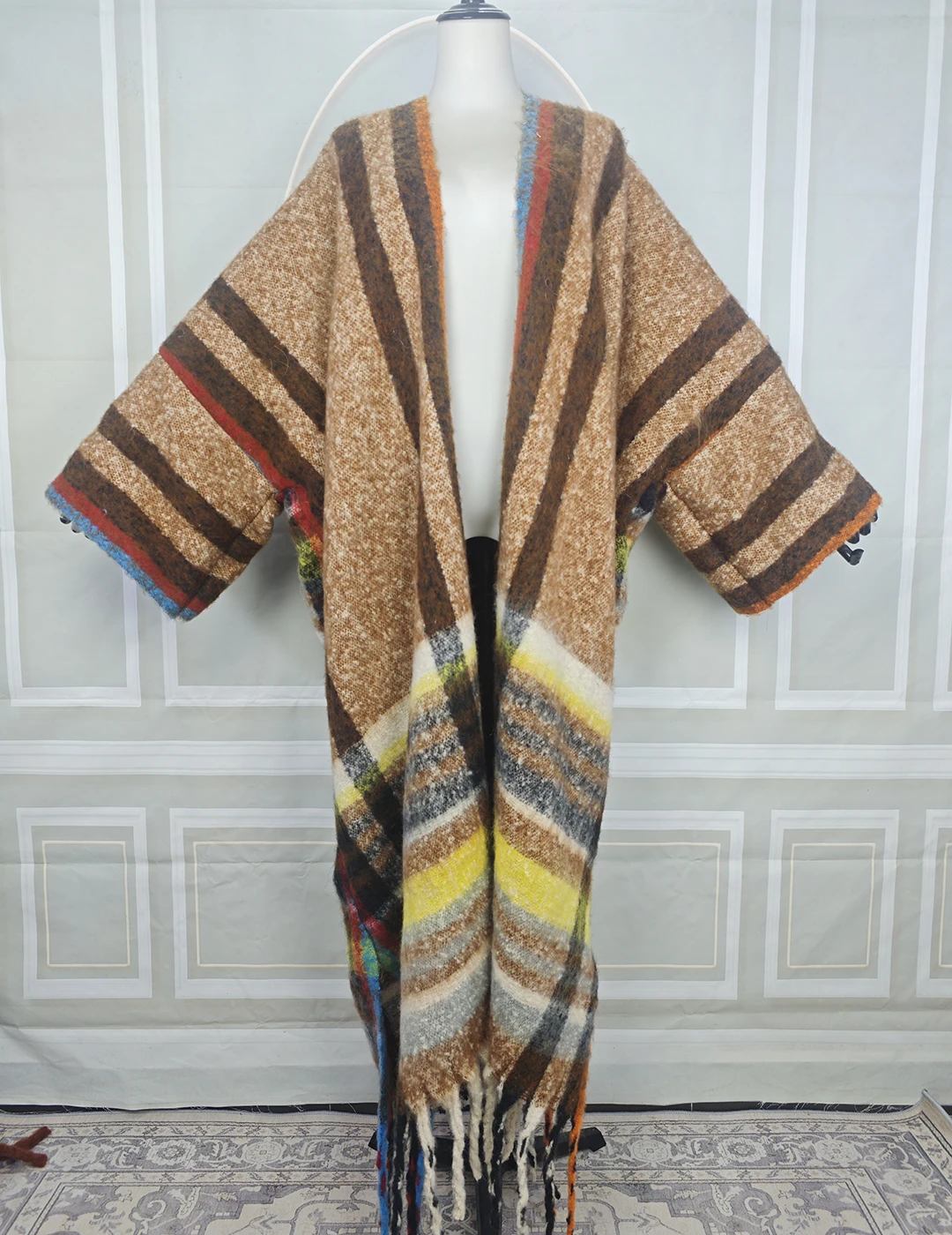 

Winter Fashion African Riche Women Fuzzy Long Cardigans Oversize Thick Tassel Duster Coat Kuwait Outfit Long Ponchos