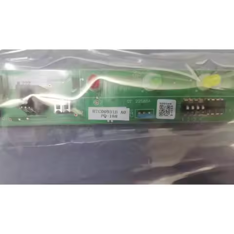 Accessories are suitable for Hisense Hitachi central air conditioner on-hook receiving board H7C00931B H7B00780A H7C00927A