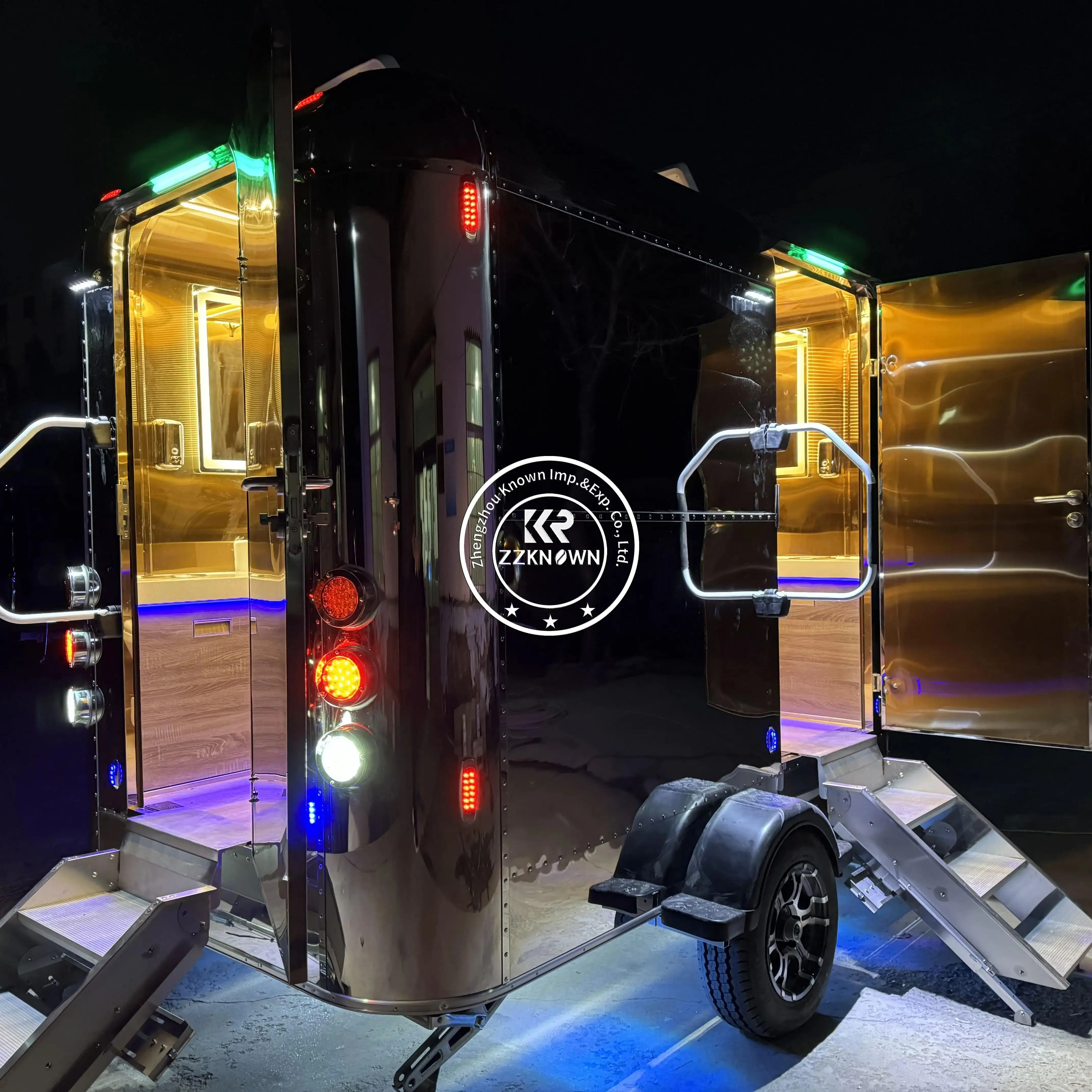 High Quality  Luxury Restroom Trailers Portable Toilet Low Price Portable Toilets Trailer for Events Wedding