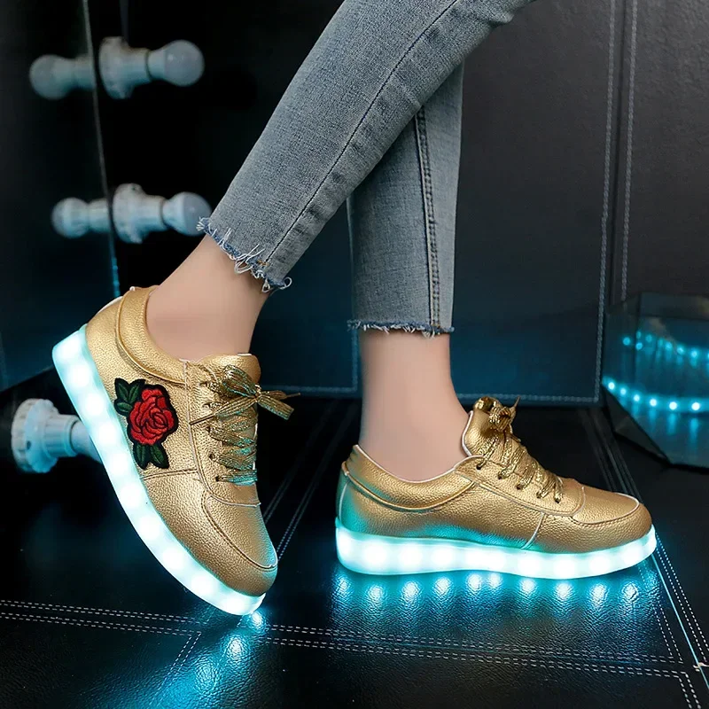 Size 34-42 Kids USB Luminous Sneakers for Girls Boys Women Shoes Krasovki with Backlight with Light Led Shoes Glowing Sneakers