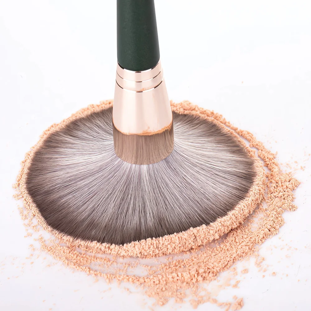 14-piece Makeup Brush Wooden Handle Set Soft Fluffy Eyeshadow Brush Concealer Brush Blush Brush Eyebrow Brush Makeup Brush Blend