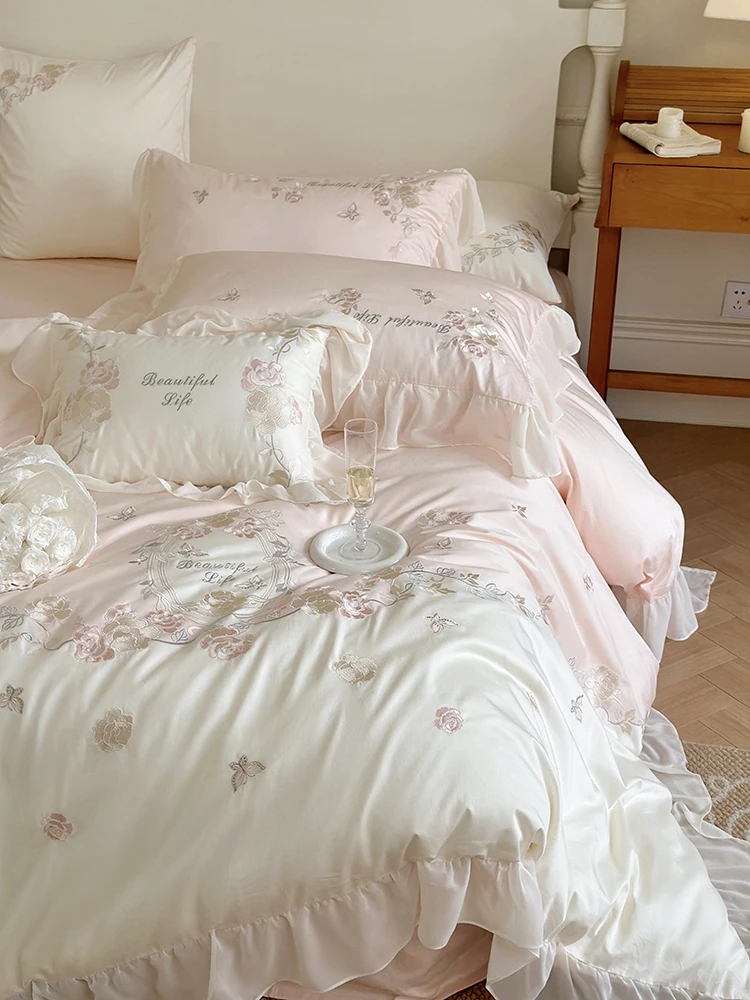 Girl's heart cotton 100 pieces of double-section velvet cotton four-piece romantic flower embroidery quilt cover cotton