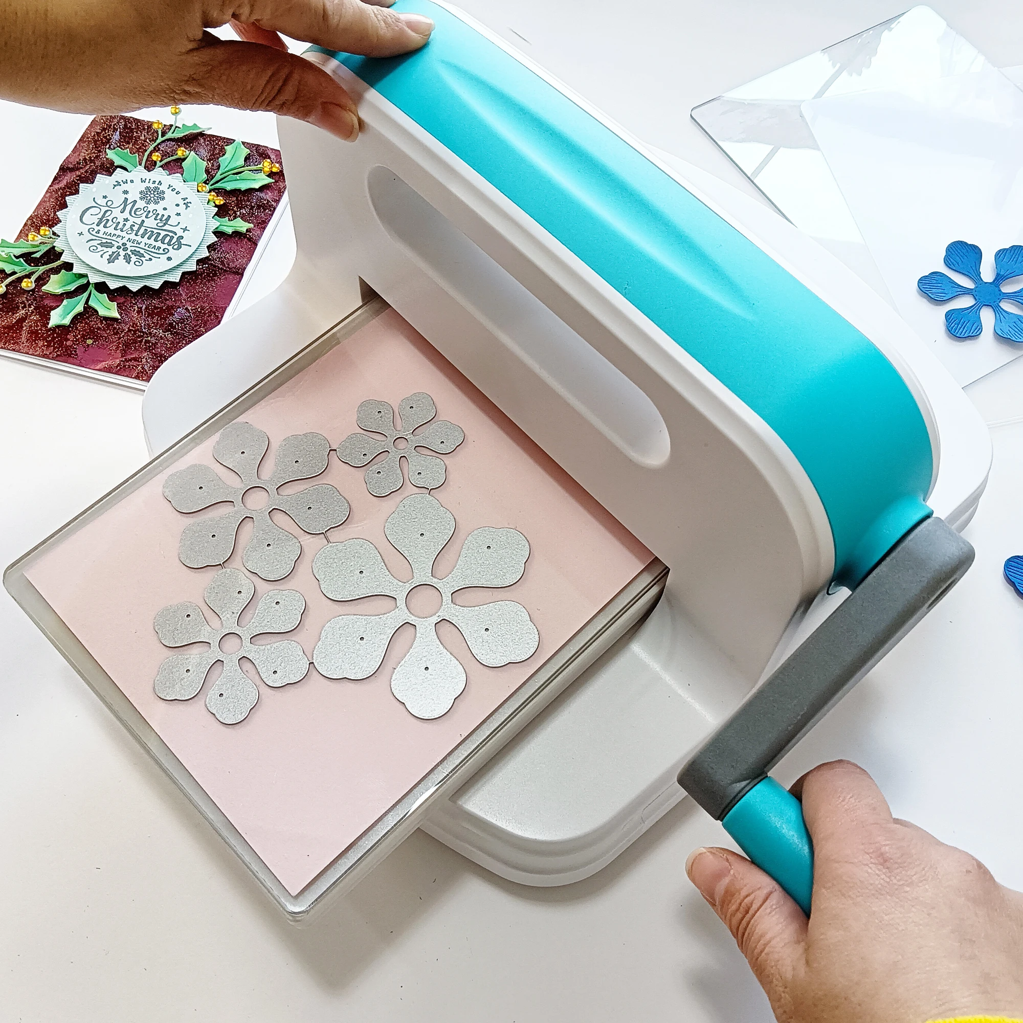 6” Die Cutting and Embossing Machine for Craft Scrapbooking Ideal for DIY Craftsmen Precise Cutting Easy Operation