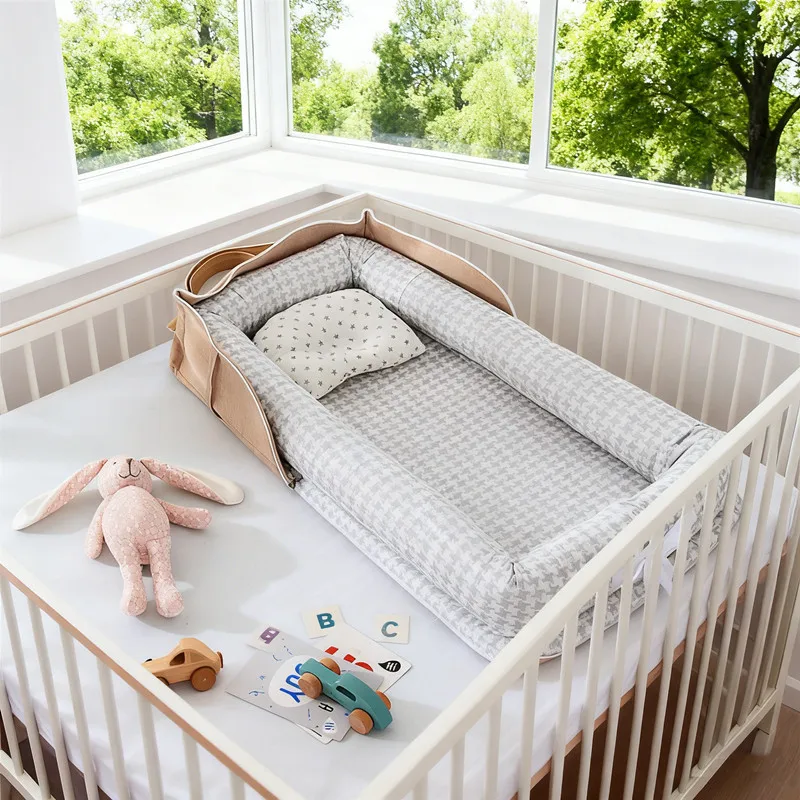 

2026 New Cozy Baby Nest Portable Infant Bed for Travel Shoulder Bag Design Foldable Crib for Newborns and Toddlers