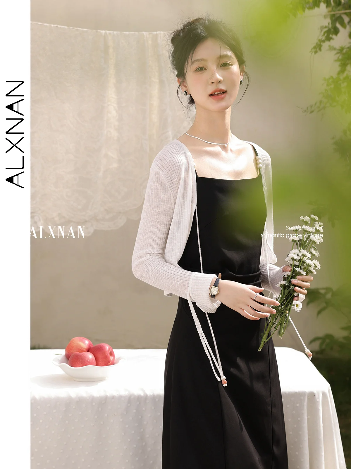 

ALXNAN Women's Cardigan White Elegant Lace-up Short Cardigan 2025 Summer Thin Casual Loose-fit Short Sleeve Tops Ladies L36209SY
