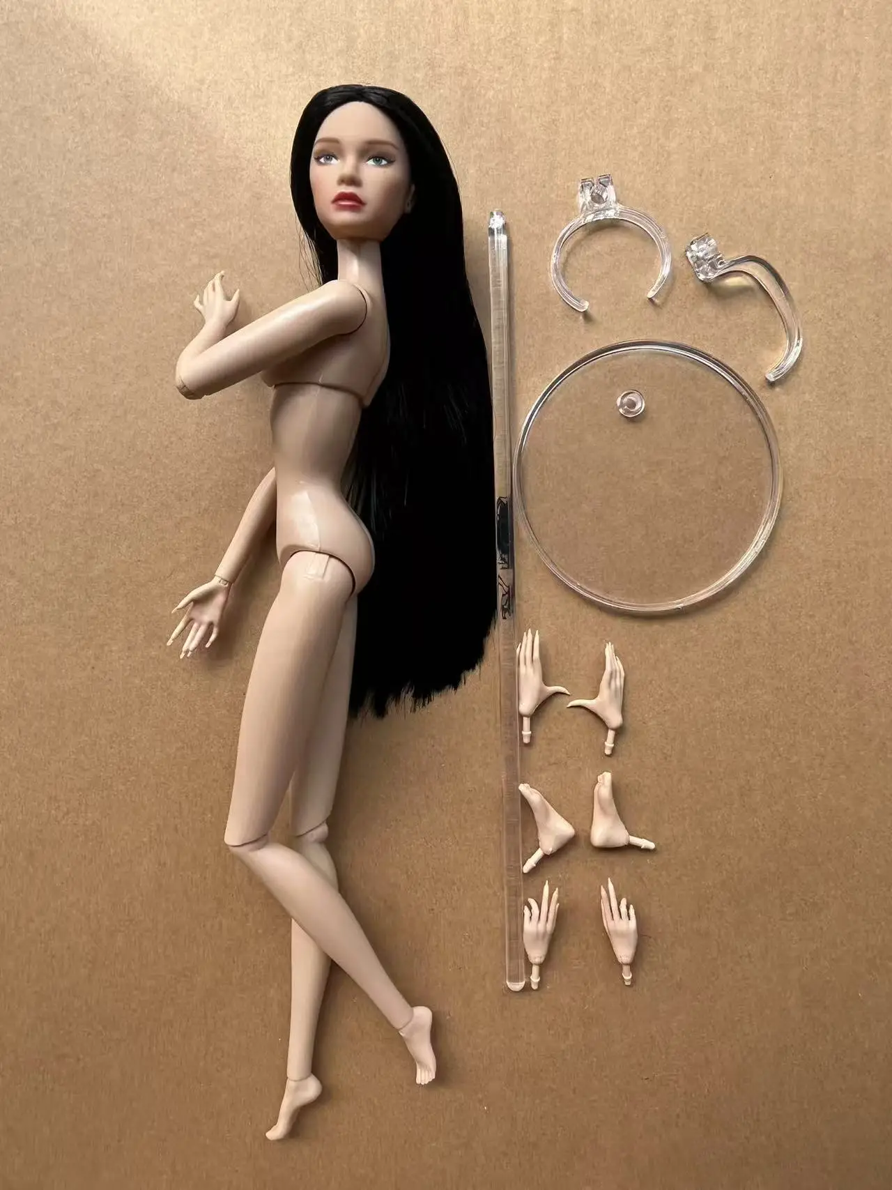 Supermodel Head Doll Toy Set for Children with Replacement Hands And Stand Multiple Styles to Choose from