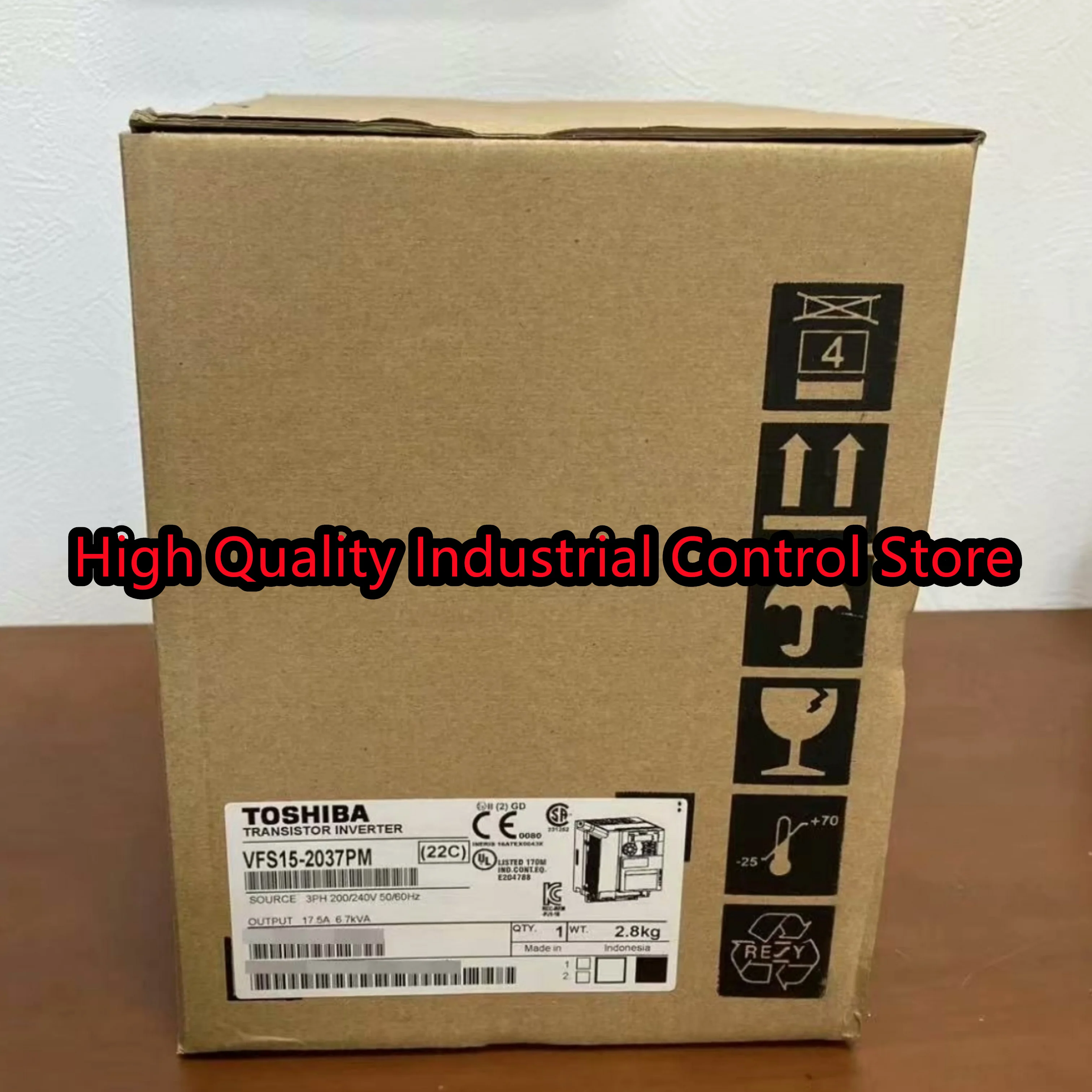 

Frequency converter VFS15-2037PM new original