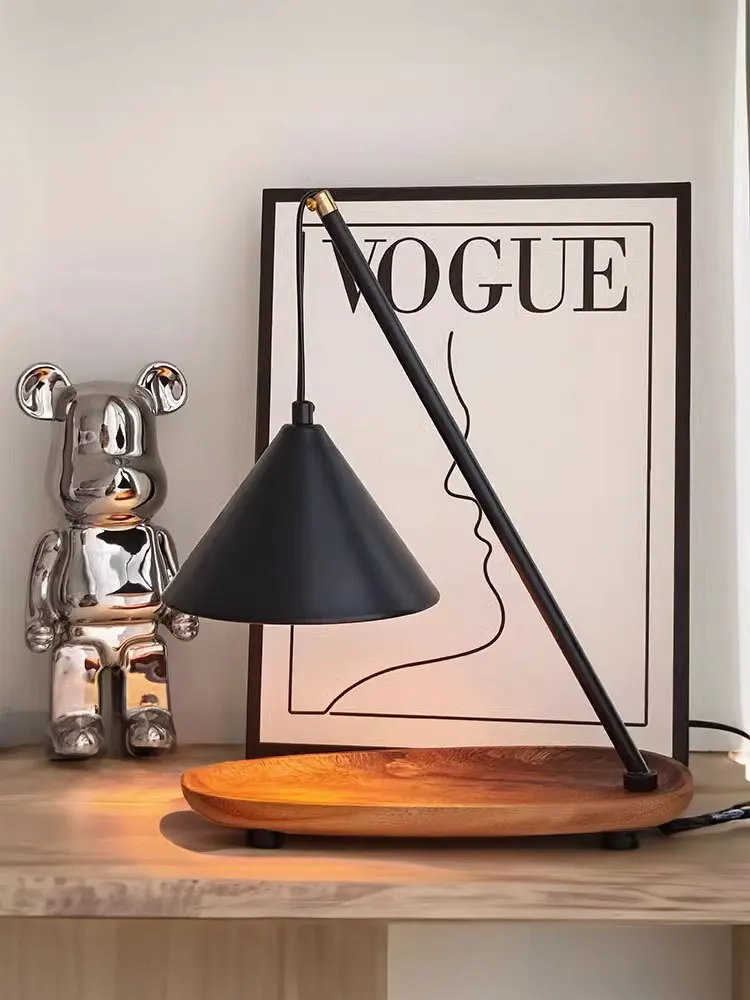 Semplice lampada a cera fusa Design europeo scaldacera lampada a candela fusa lampada da tavolo camera da letto aromaterapia portacandele decorazione