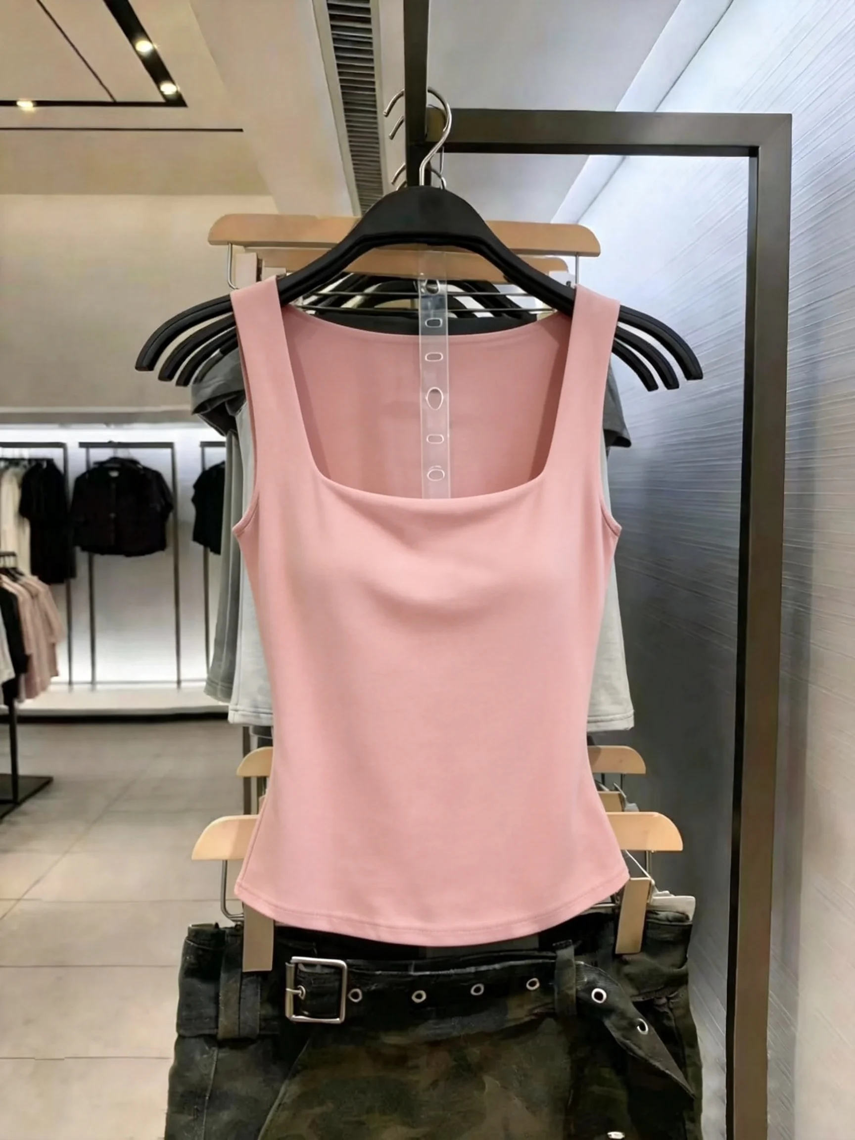High-End Women's Sleeveless Tank Top Square Collar Strap Design Slim Fit Versatile Summer Fashion Casual Cotton Blend