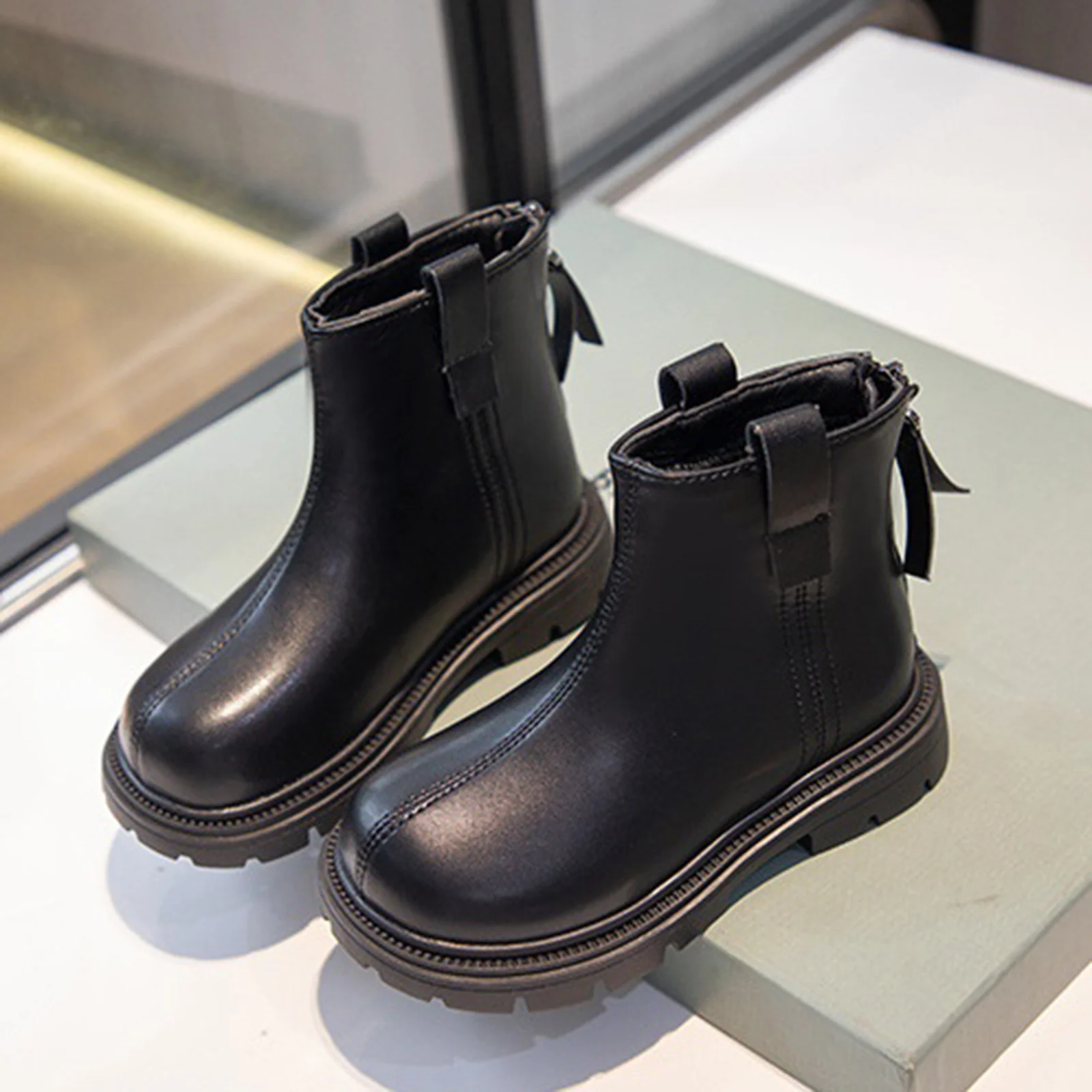 

Ботильоны со стразами для девочек, модные детские ботинки, обувь на плоской толстой подошве, сверкающая праздничная одежда, детские ботинки, праздничная одежда