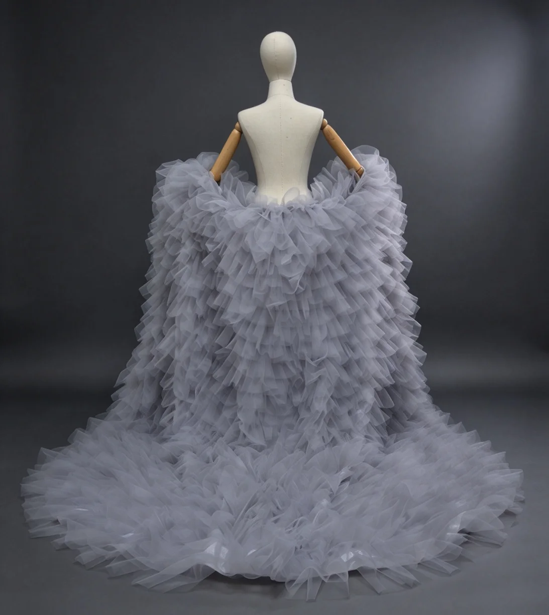 Grey Layered Ruffled Tulle Bridal Cape Puffy Fluffy Long Sleeves Wedding Cloak for Bride Photoshoot