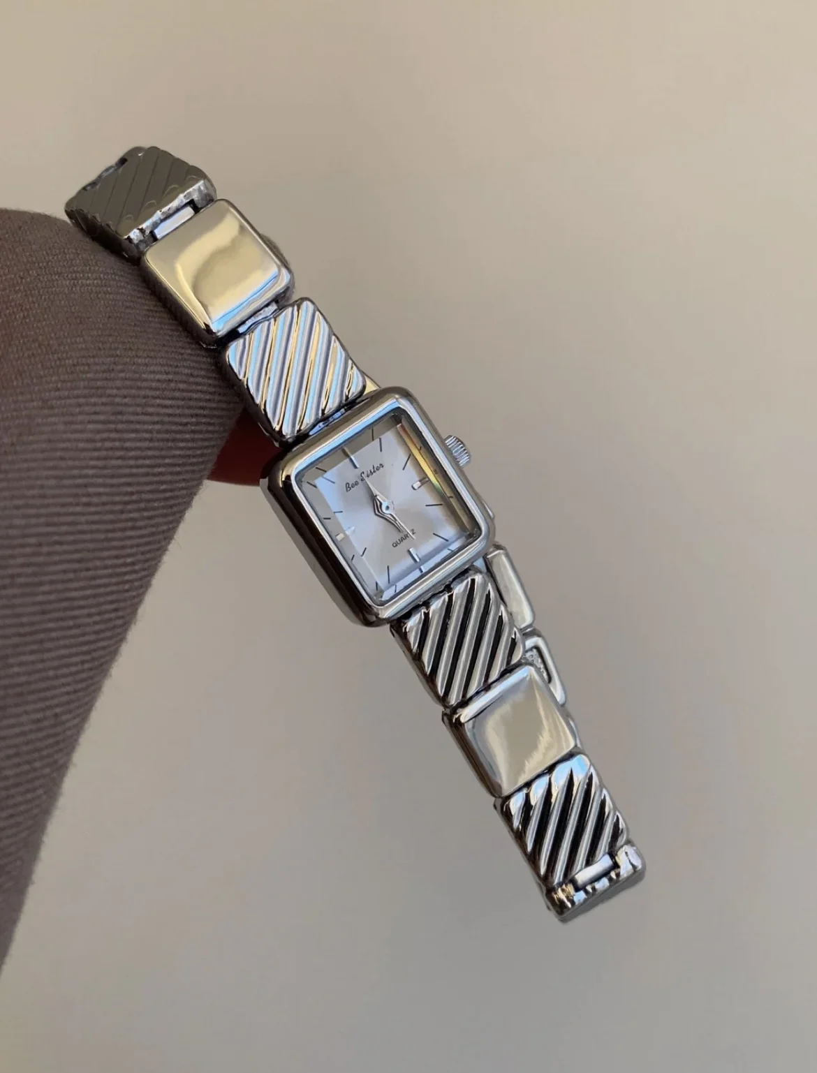 Exquisite design square cube bracelet style temperament fashion luxury quartz watch for women Ladies high quality watch