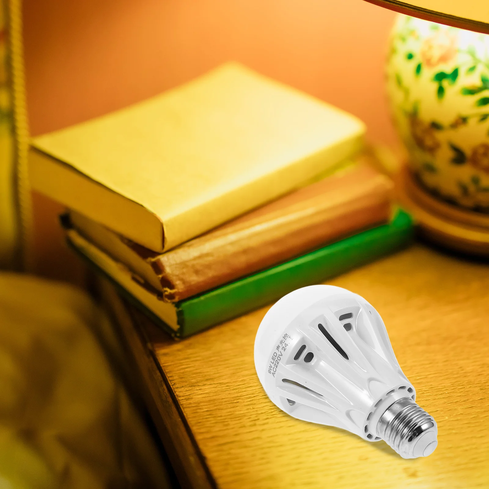 لمبة الاستشعار E27 LED التحكم الصوتي التلقائي تشغيل الضوء للسلالم مصباح الليل الشرفة توفير الطاقة الصوت المنشط #1
