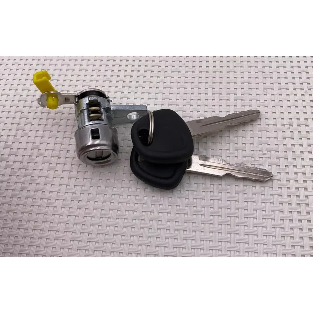 Left Driver Door Lock Cylinder With 2 Keys 81970-1EA00 Rv and spare parts For 05-11 Accent